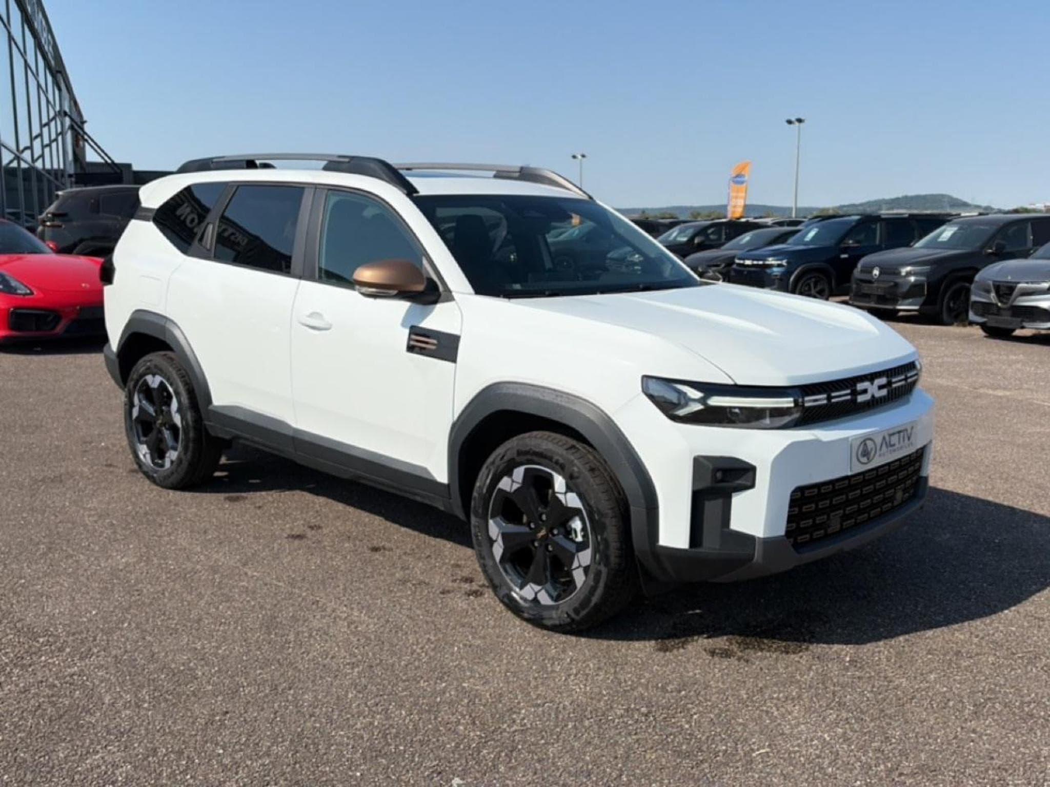 Dacia BIGSTER 1.2 MILD HYBRID 140 EXTREME (2026) - Photo 3