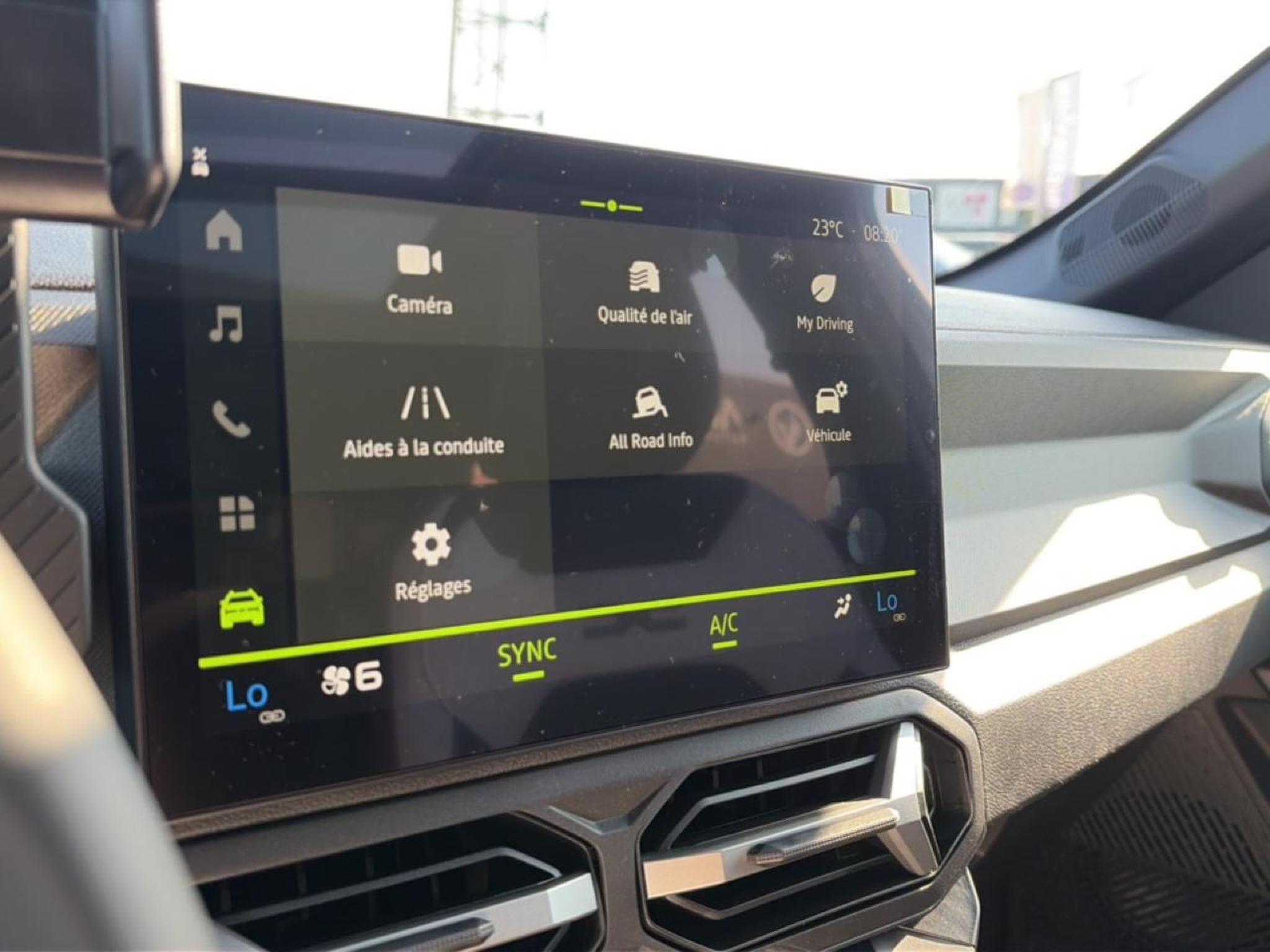 Dacia BIGSTER 1.2 MILD HYBRID 140 JOURNEY (2026) - Photo 18