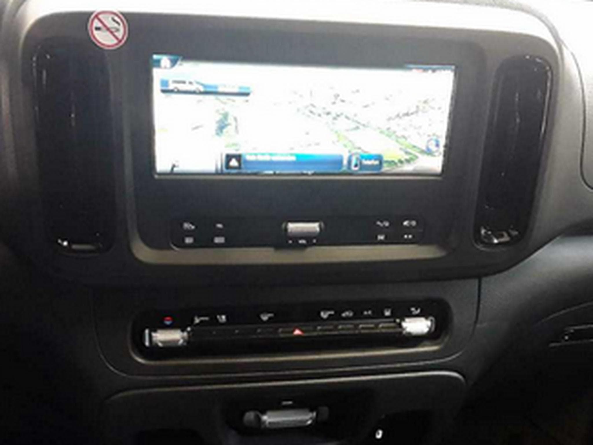 Mercedes Vito 112 van long (2024) - Photo 5