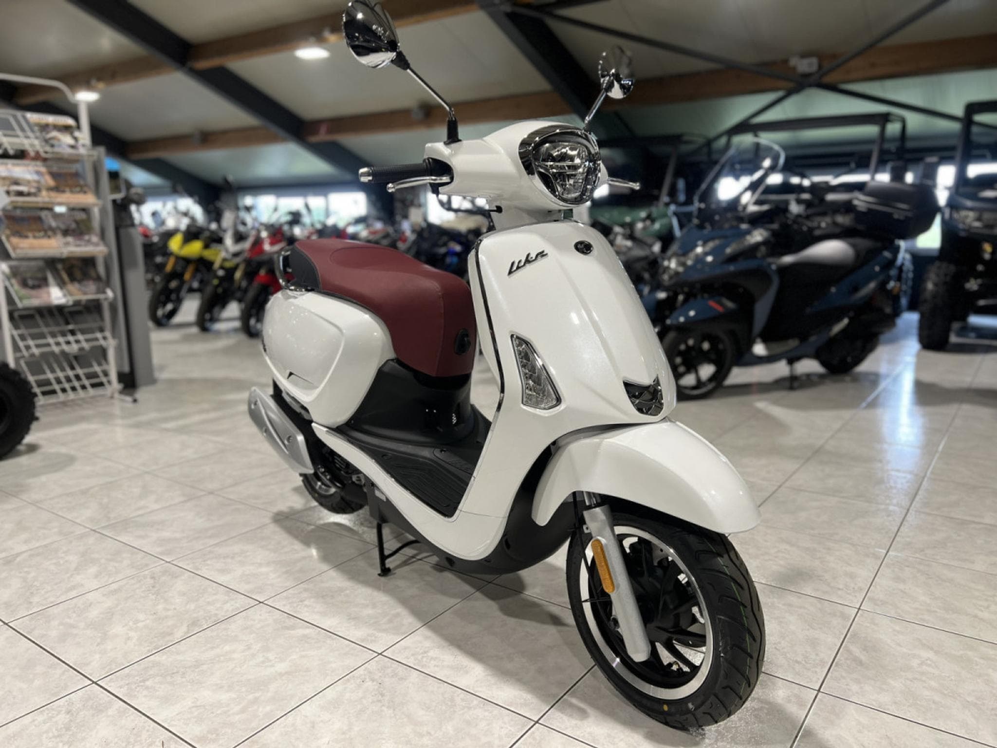 Kymco Like 50 CLASSE A 25 km/h (2026) - Photo 6