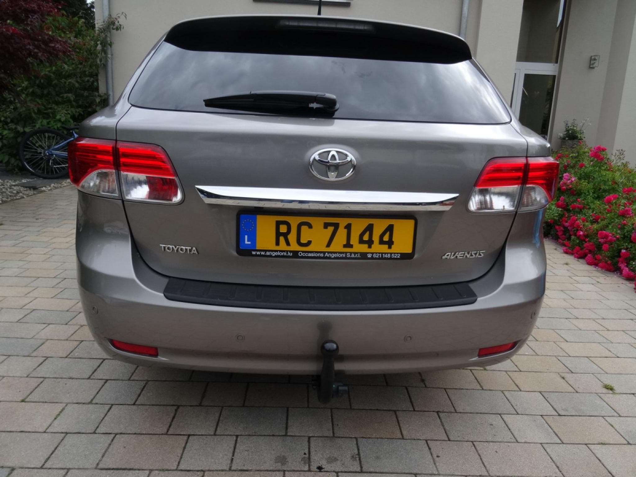 Toyota Avensis 1.8 AUTOMATIQUE (2014) - Photo 4