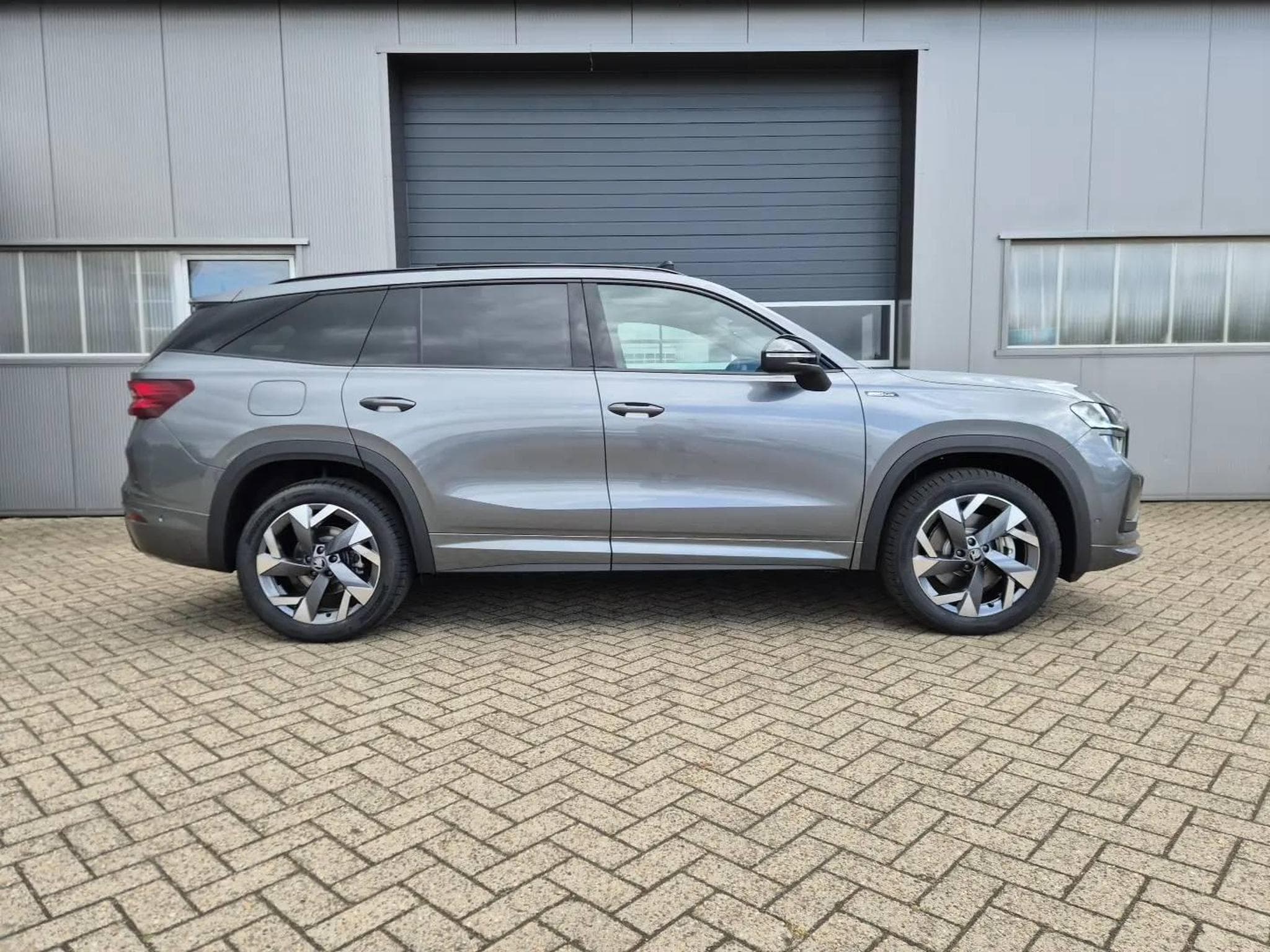 Skoda Kodiaq Sportline (2026) - Foto 6