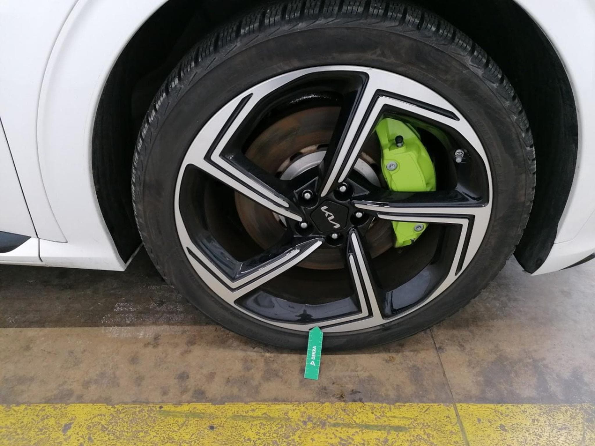 Kia EV6 GT Performance AWD (2024) - Foto 11