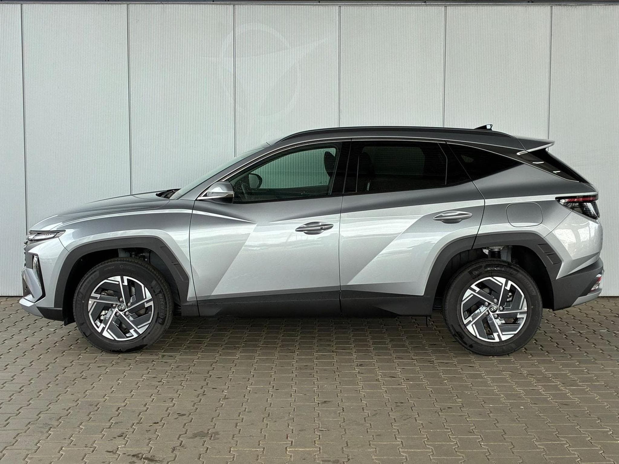 Hyundai Tucson Standard (2026) - Foto 2