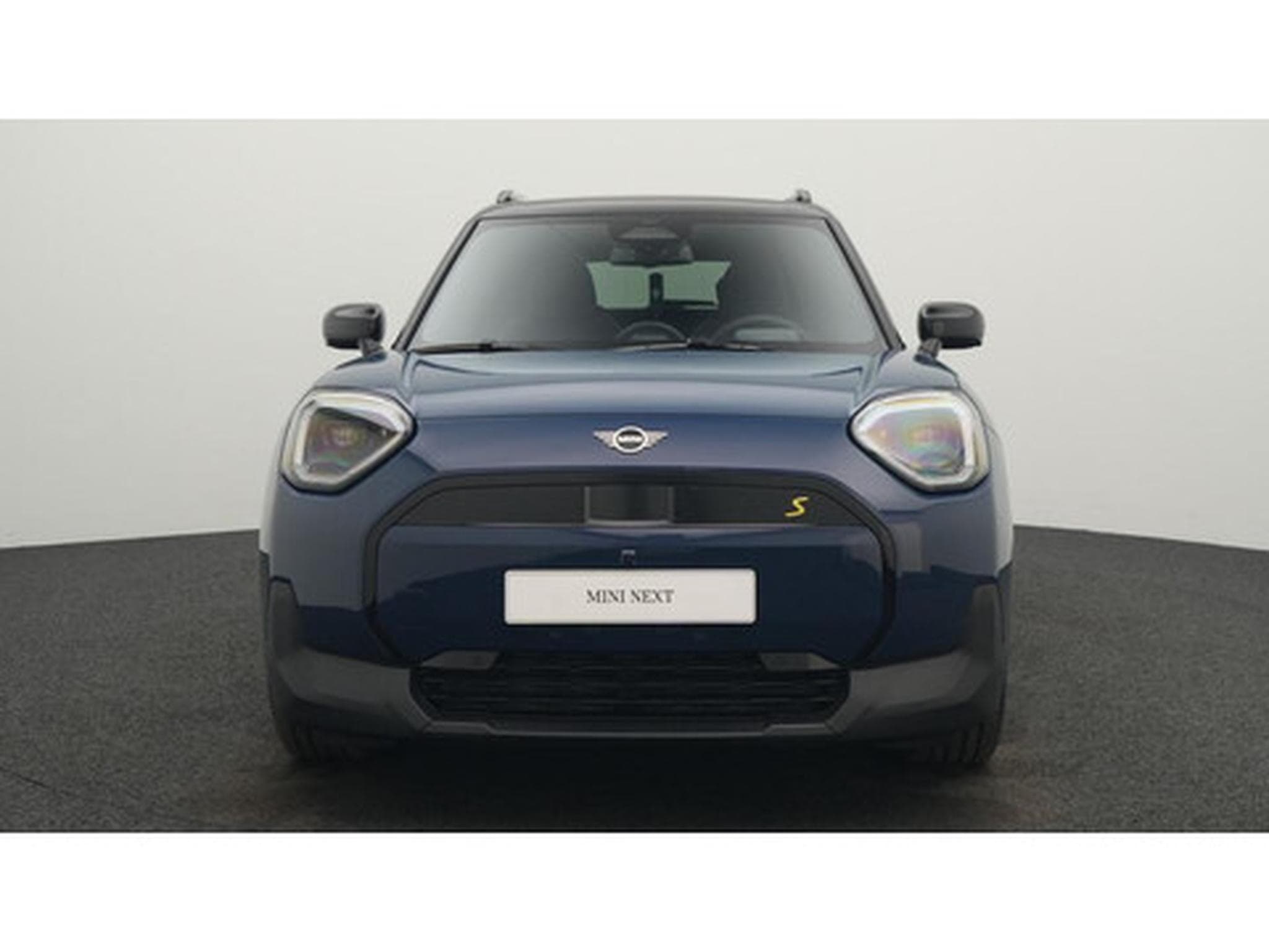 Mini Aceman (2025) - Photo 2