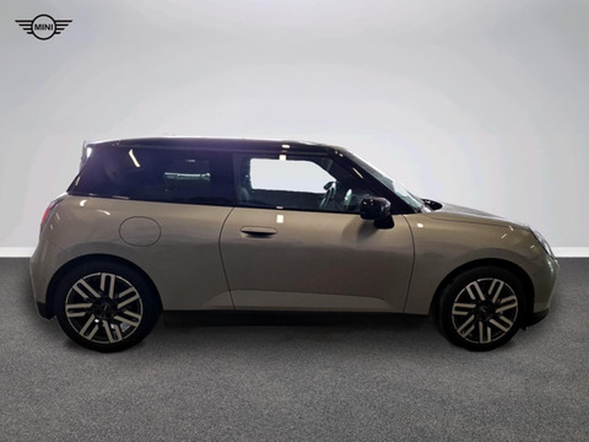 Mini Cooper MINI Electric (2025) - Photo 8