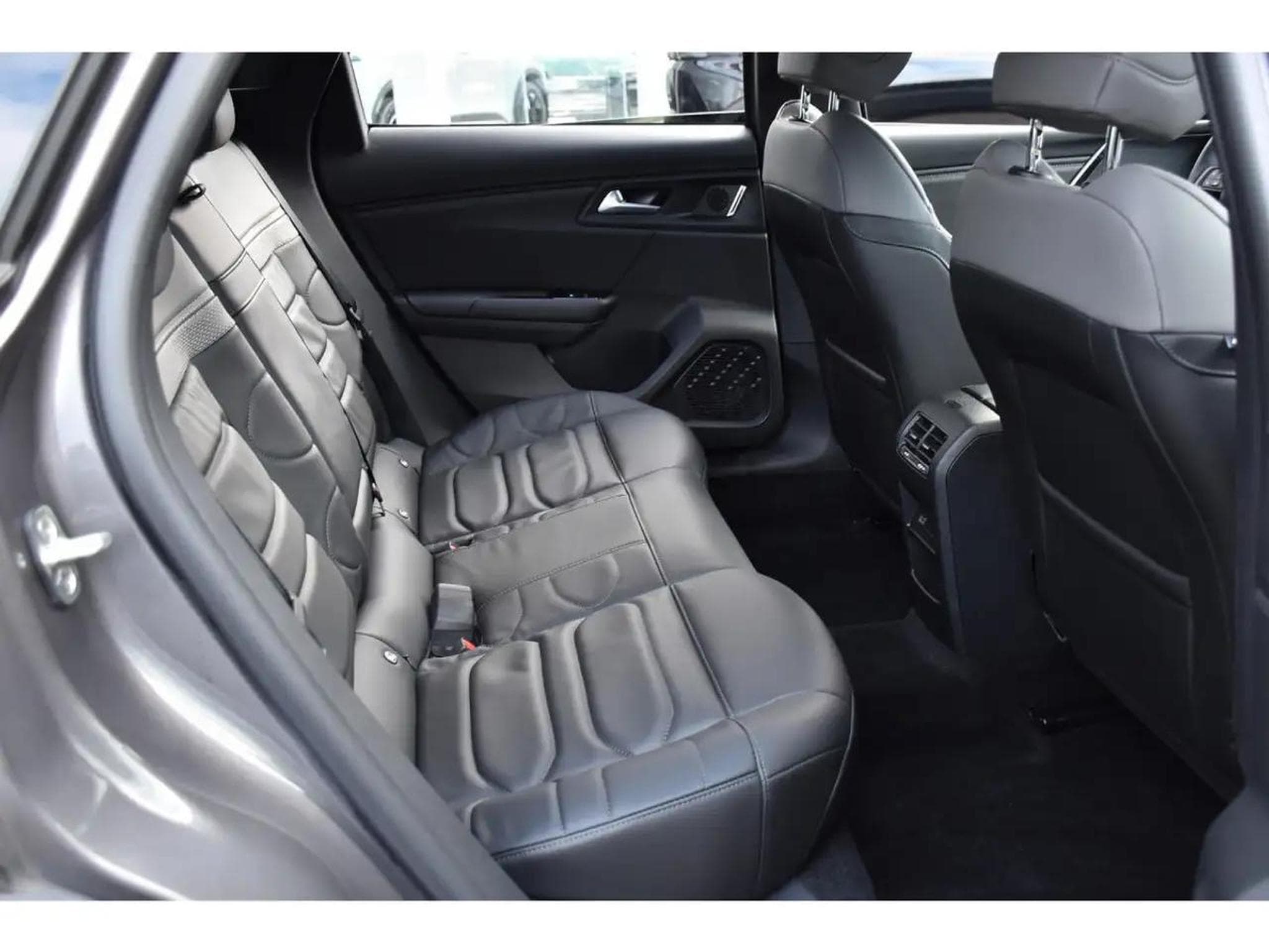 Citroën C5 X (2024) - Foto 8