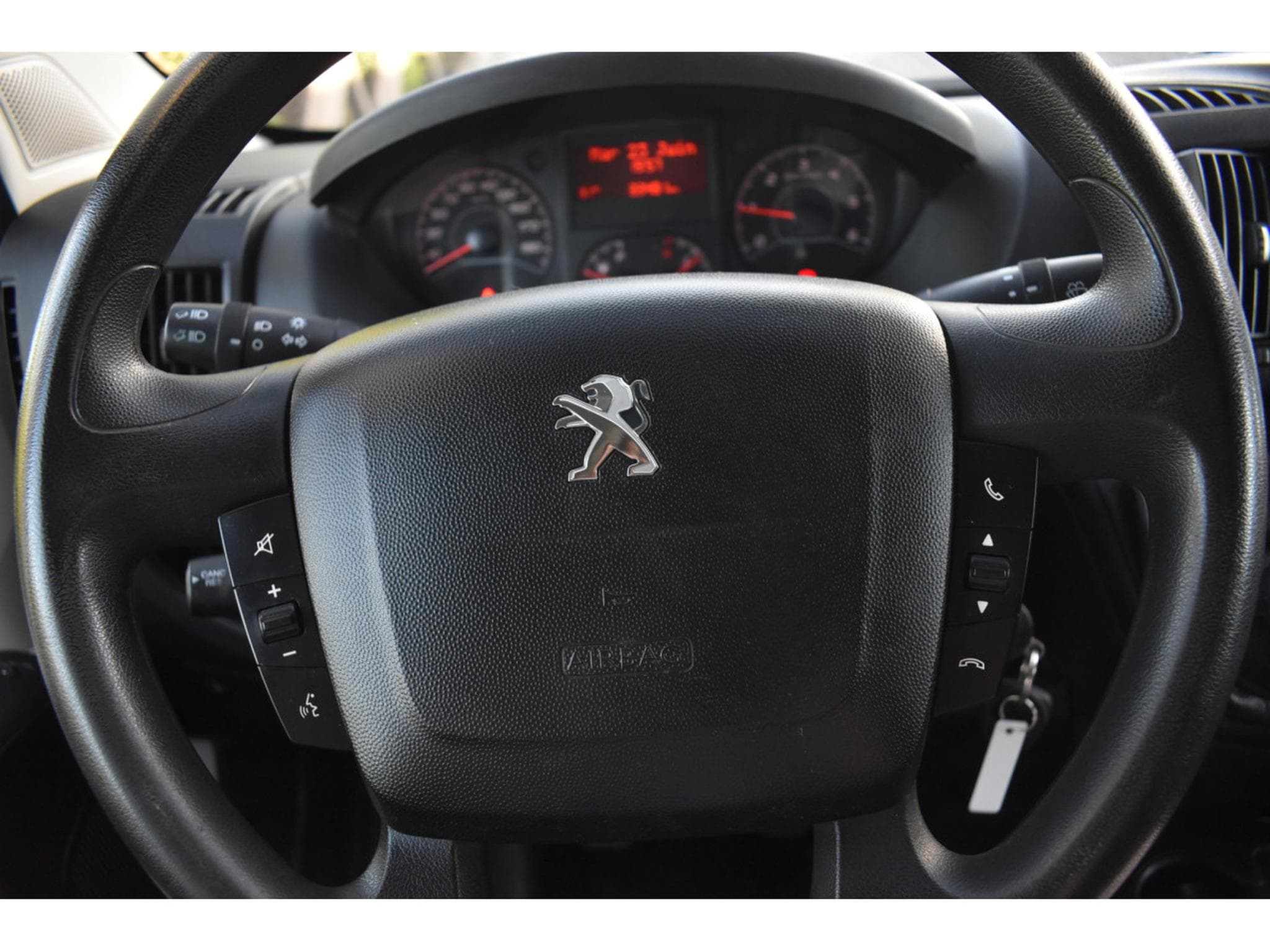 Peugeot Boxer 2,0 HDi 130 Airco 33000km L2H2 (2017) - Foto 14
