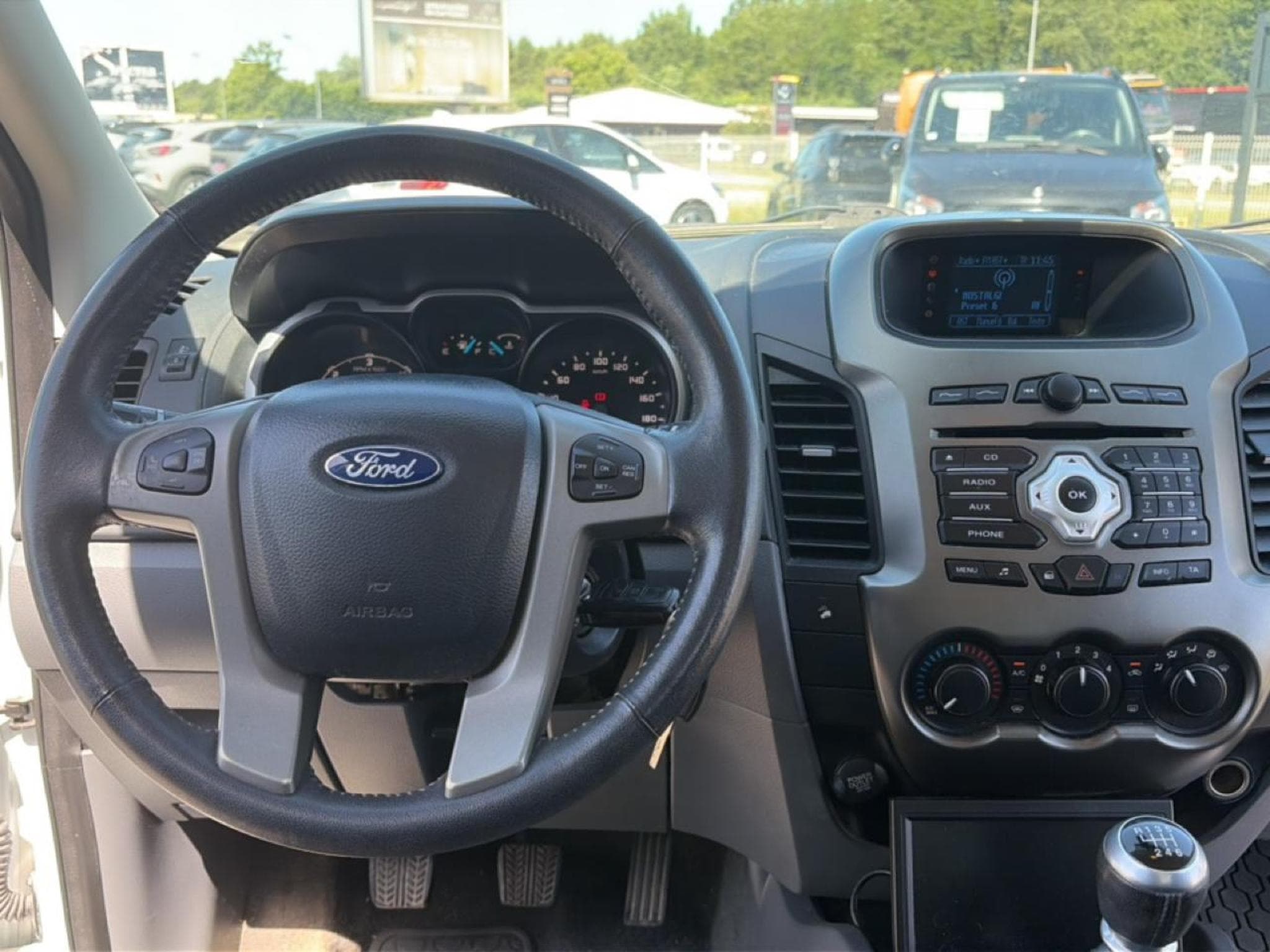 Ford RANGER 2.2 TDCI 150 SUPER CAB XLT SPORT 4X4 (2015) - Photo 15