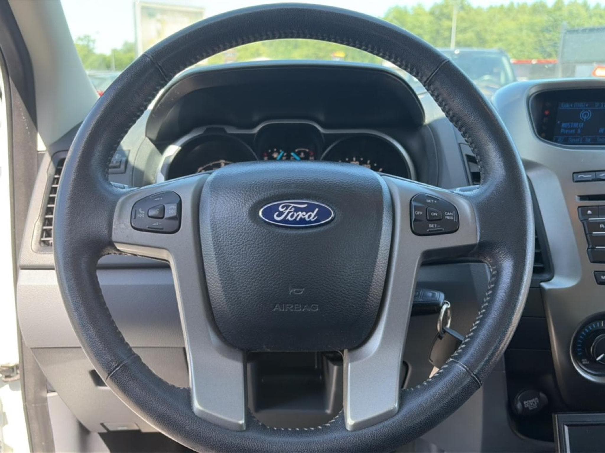 Ford RANGER 2.2 TDCI 150 SUPER CAB XLT SPORT 4X4 (2015) - Photo 16
