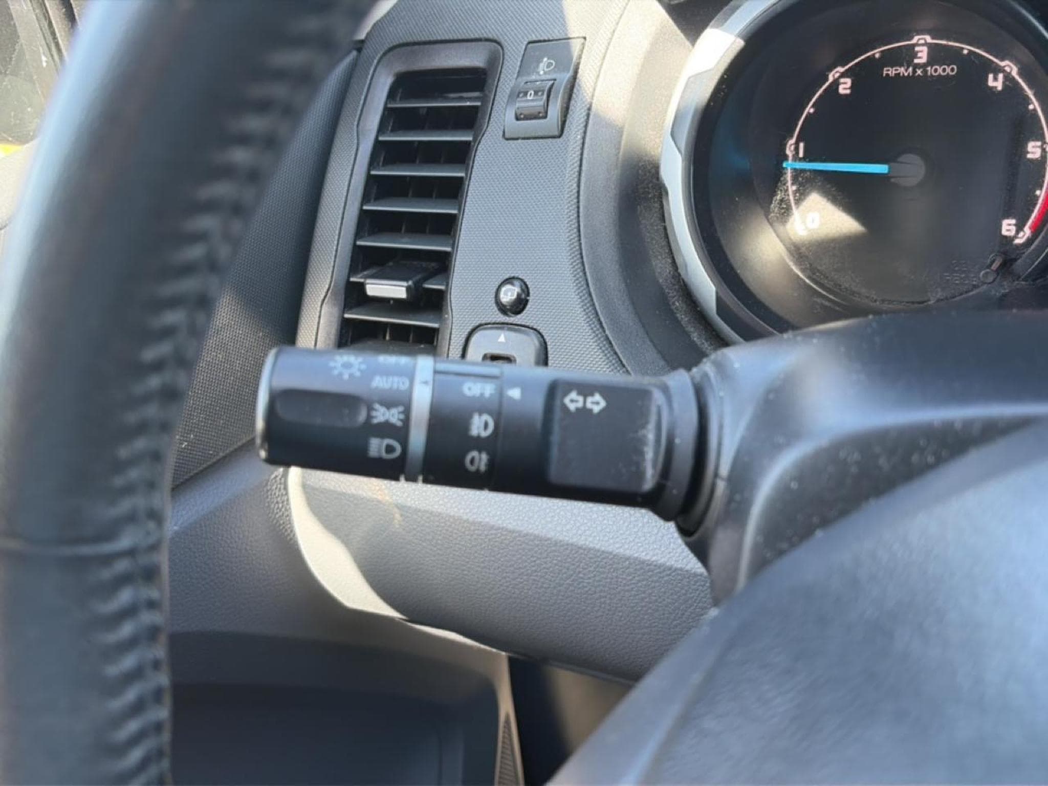 Ford RANGER 2.2 TDCI 150 SUPER CAB XLT SPORT 4X4 (2015) - Photo 19