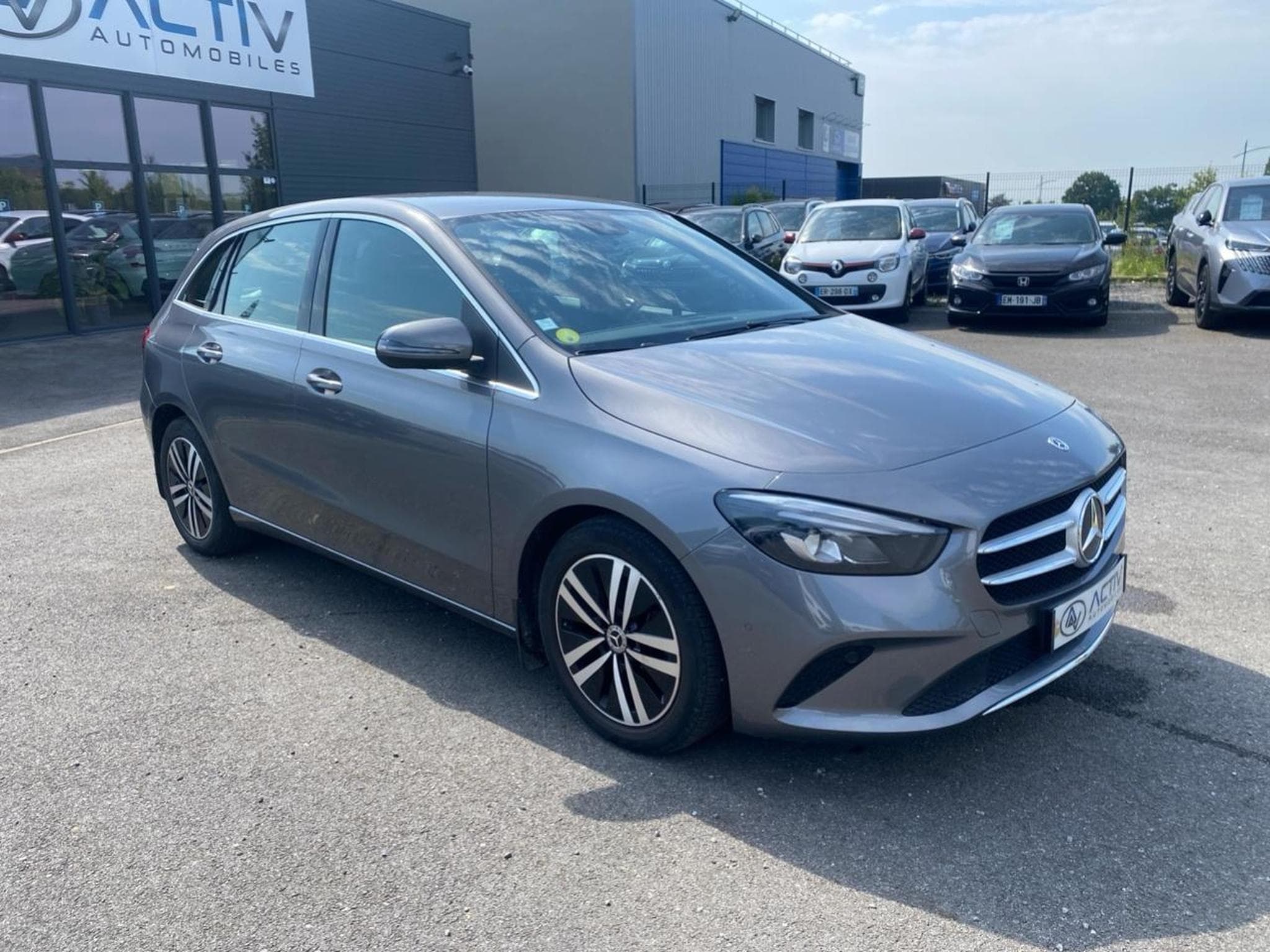 Mercedes CLASSE B 200D 150 PROGRESSIVE LINE EDITION 8G-DCT 8CV (2021) - Photo 3
