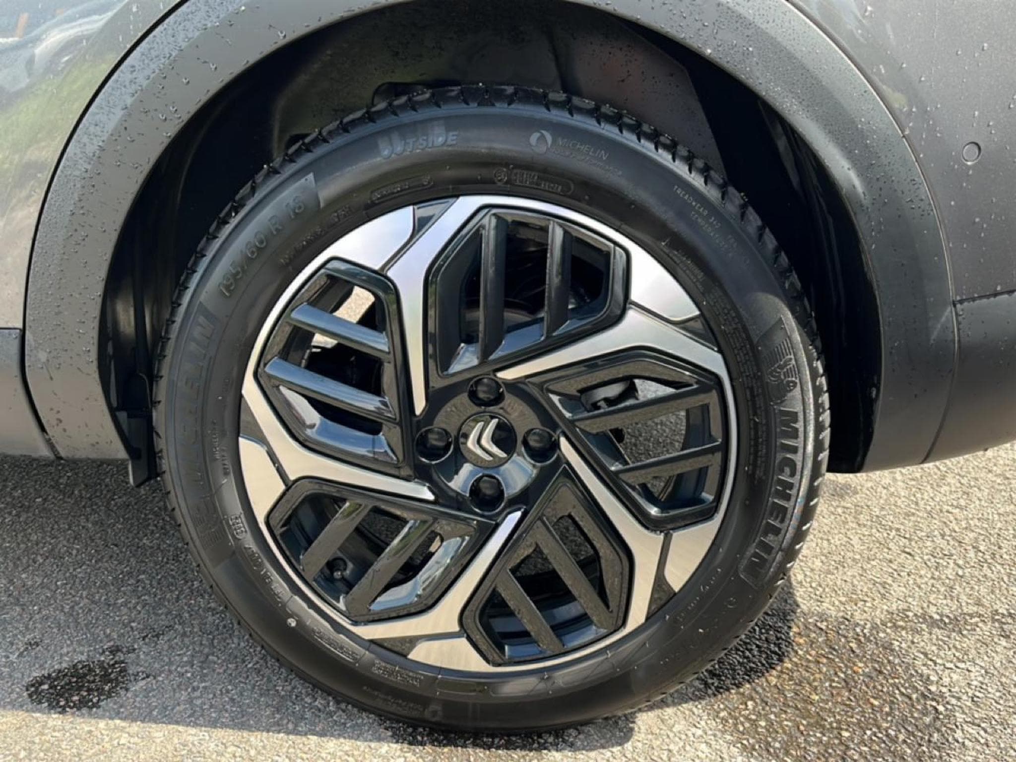 Citroen C4 1.5 BLUEHDI 130 MAX AUTOMATIQUE (2024) - Foto 9