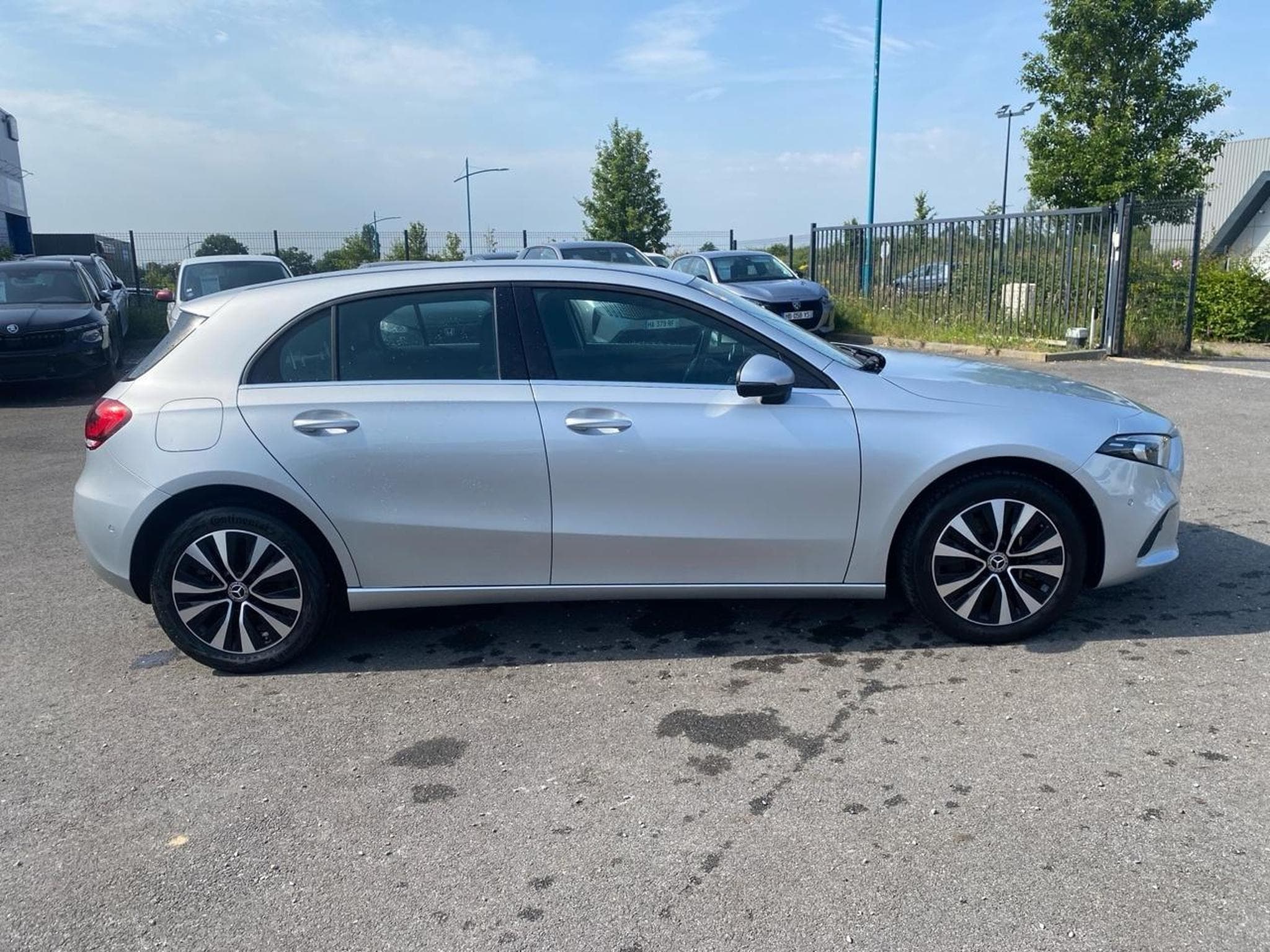 Mercedes CLASSE A 250 E 160+102 STYLE LINE 8G-DCT (2022) - Photo 4