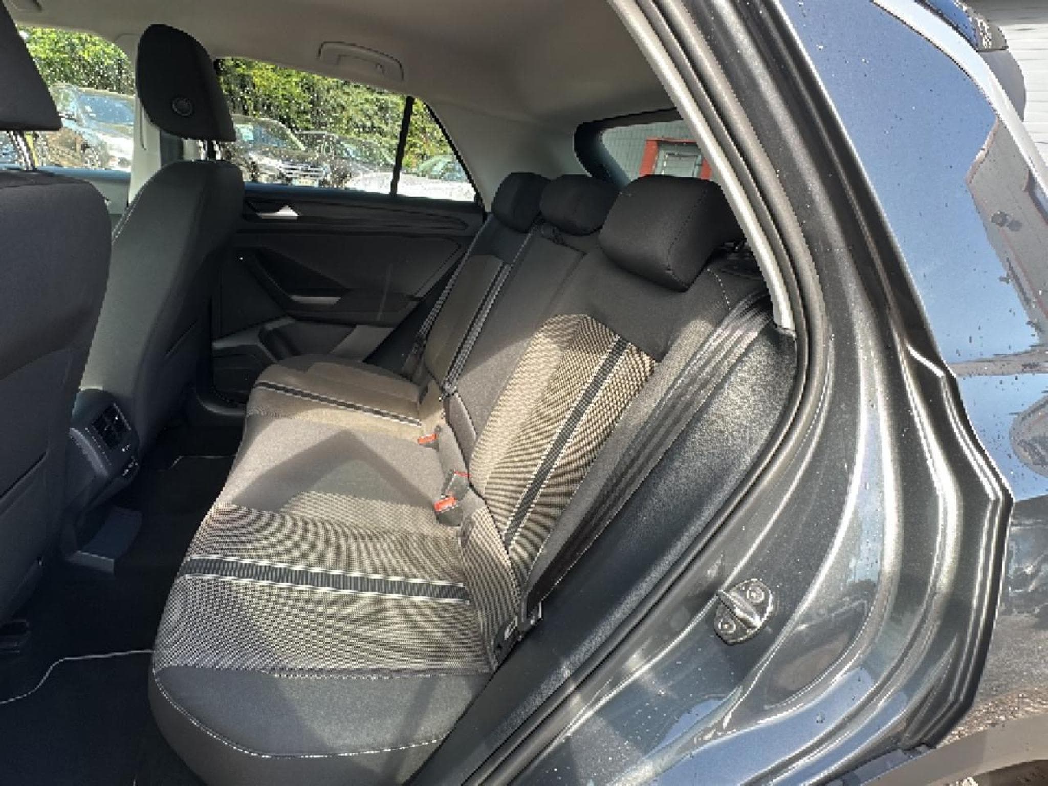 VW T-ROC 1.5 TSI EVO 150 LOUNGE DSG7 (2021) - Photo 10