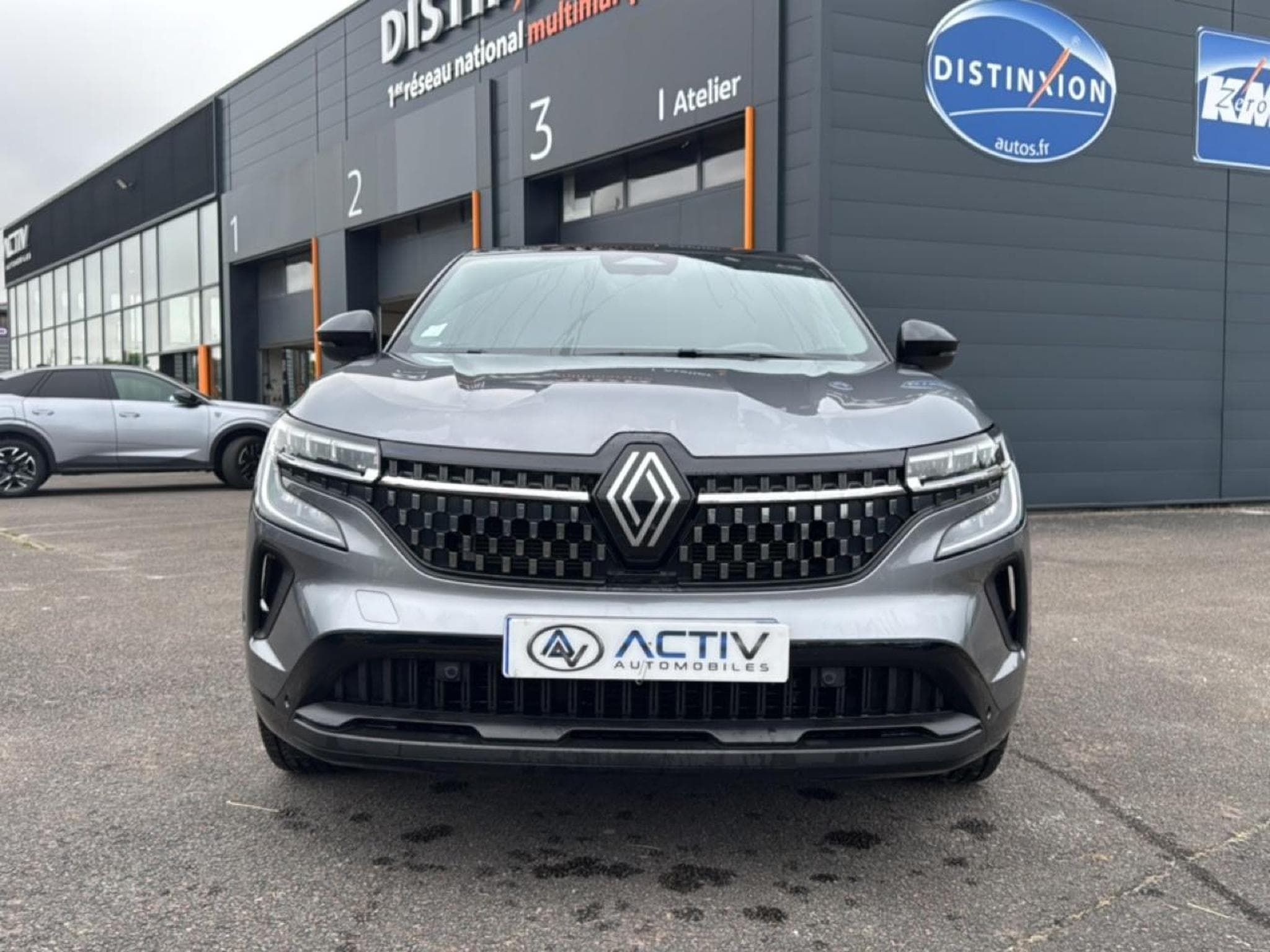 Renault AUSTRAL 1.2 E-TECH FULL HYBRID 200 TECHNO (2024) - Photo 2