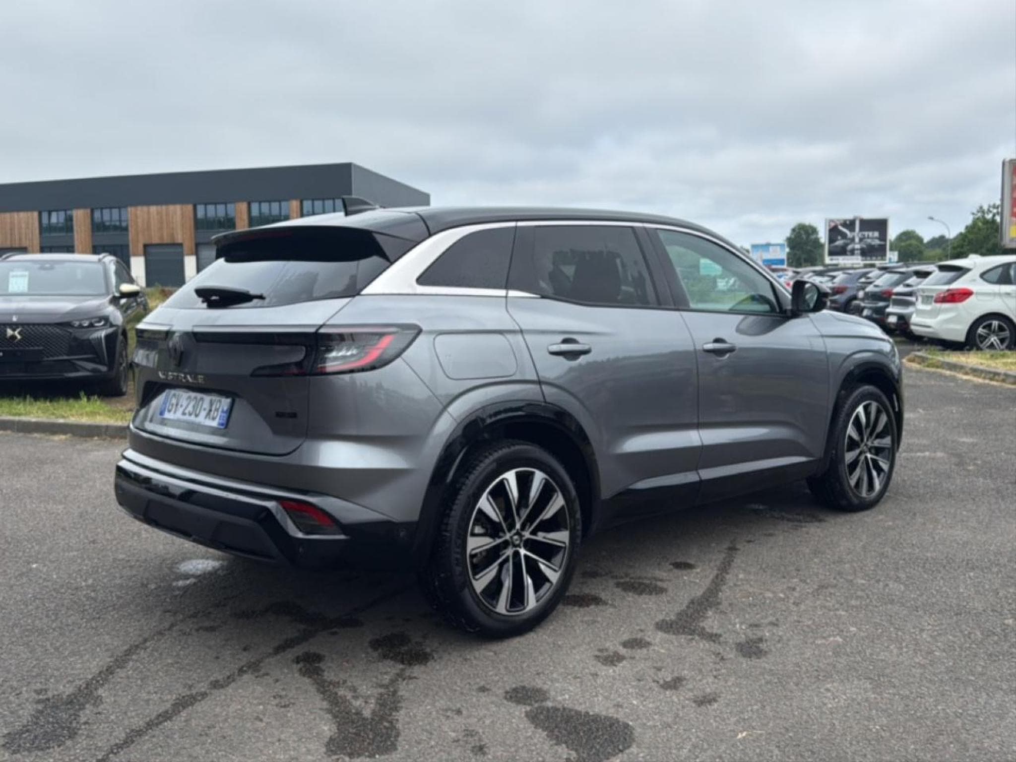 Renault AUSTRAL 1.2 E-TECH FULL HYBRID 200 TECHNO (2024) - Photo 5