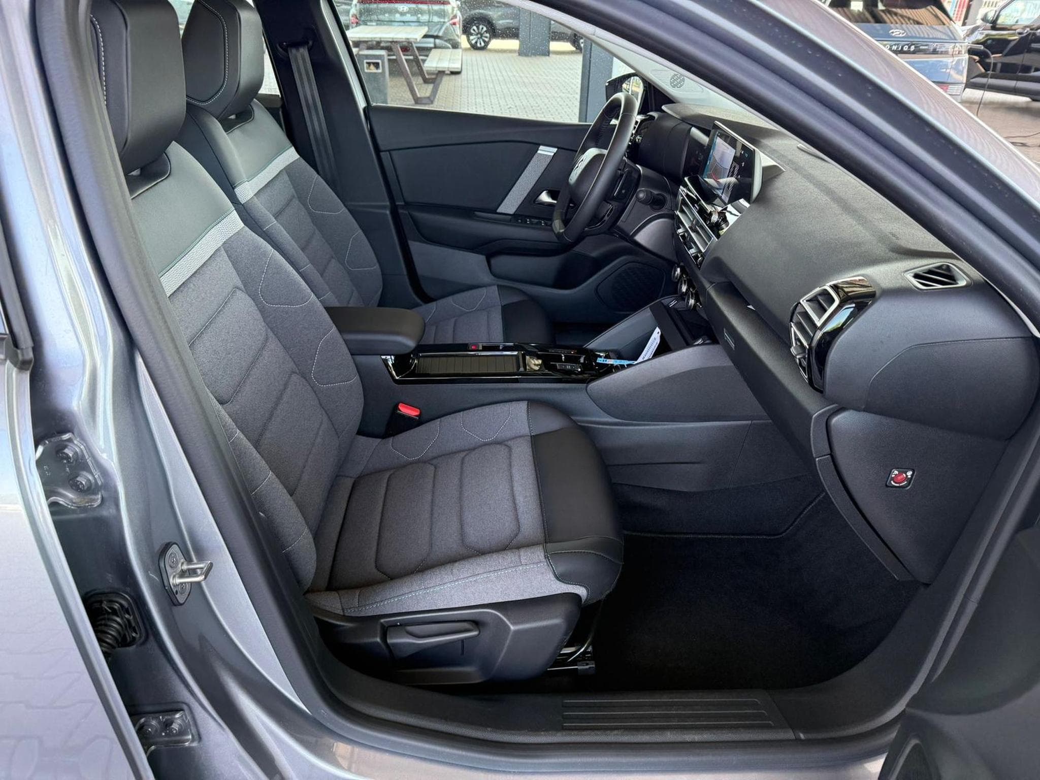 Citroen C4 Plus (2024) - Foto 10