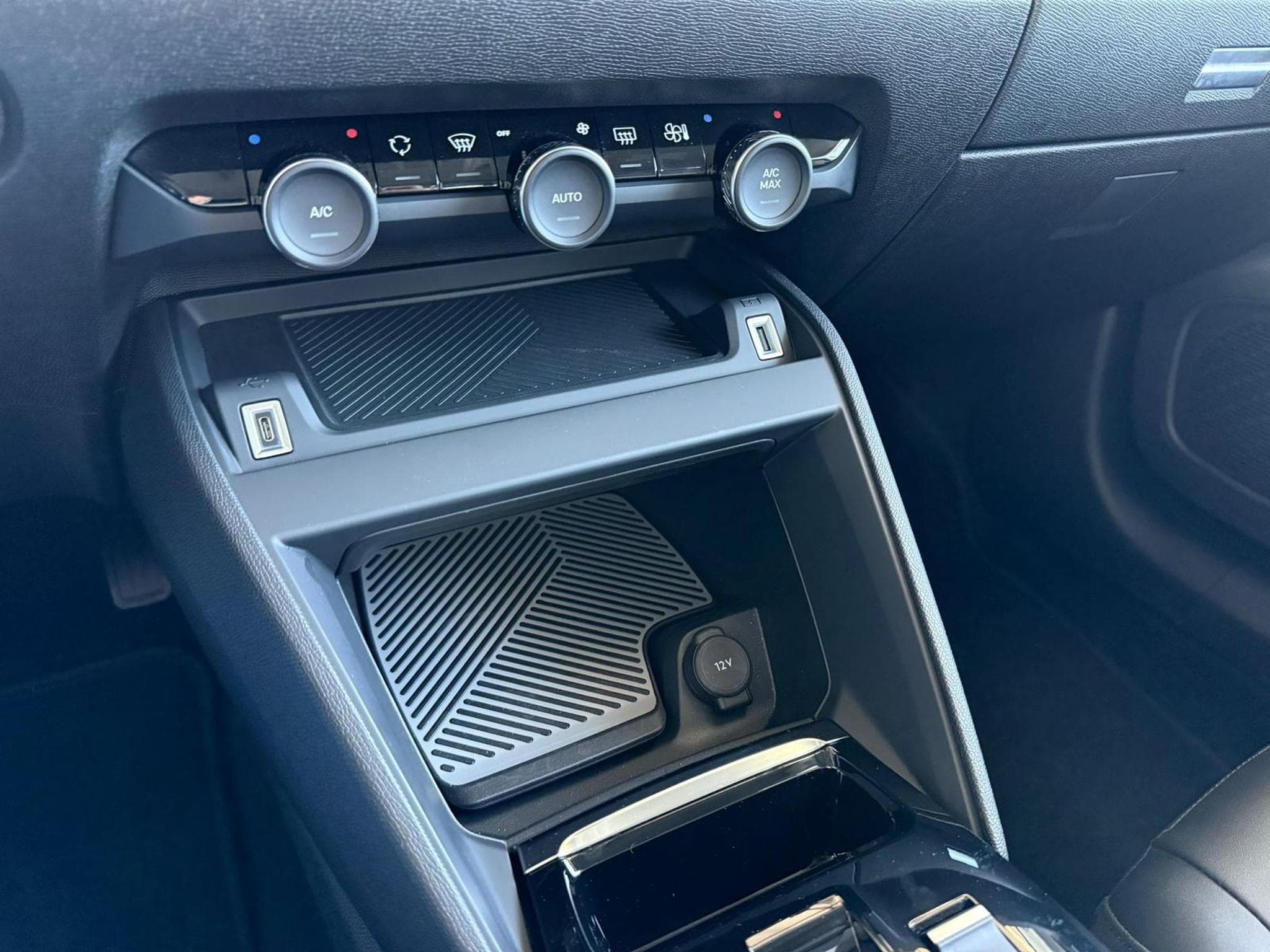 Citroen C4 Plus (2024) - Foto 20