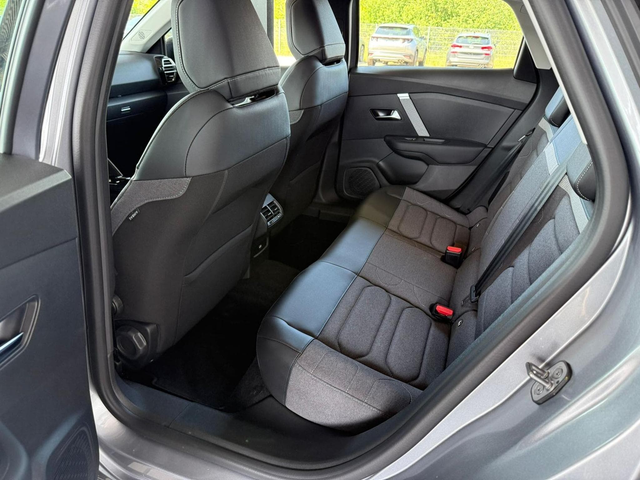 Citroen C4 Plus (2024) - Foto 6