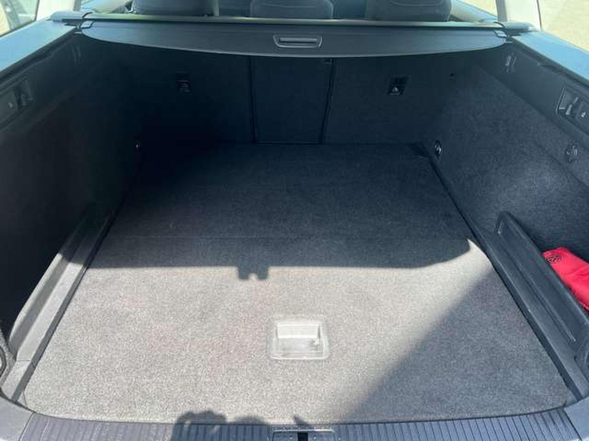 VW Passat 2.0 TDi STYLE BUSINESS (2021) - Foto 22