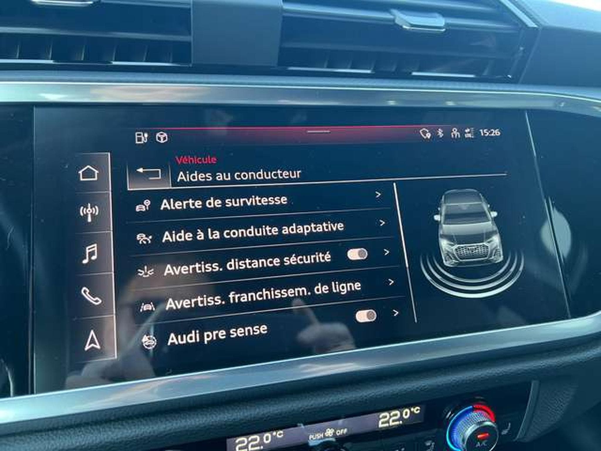 Audi Q3 HYBRIDE ESSENCE S-TRONIC 245 CV (2021) - Foto 11