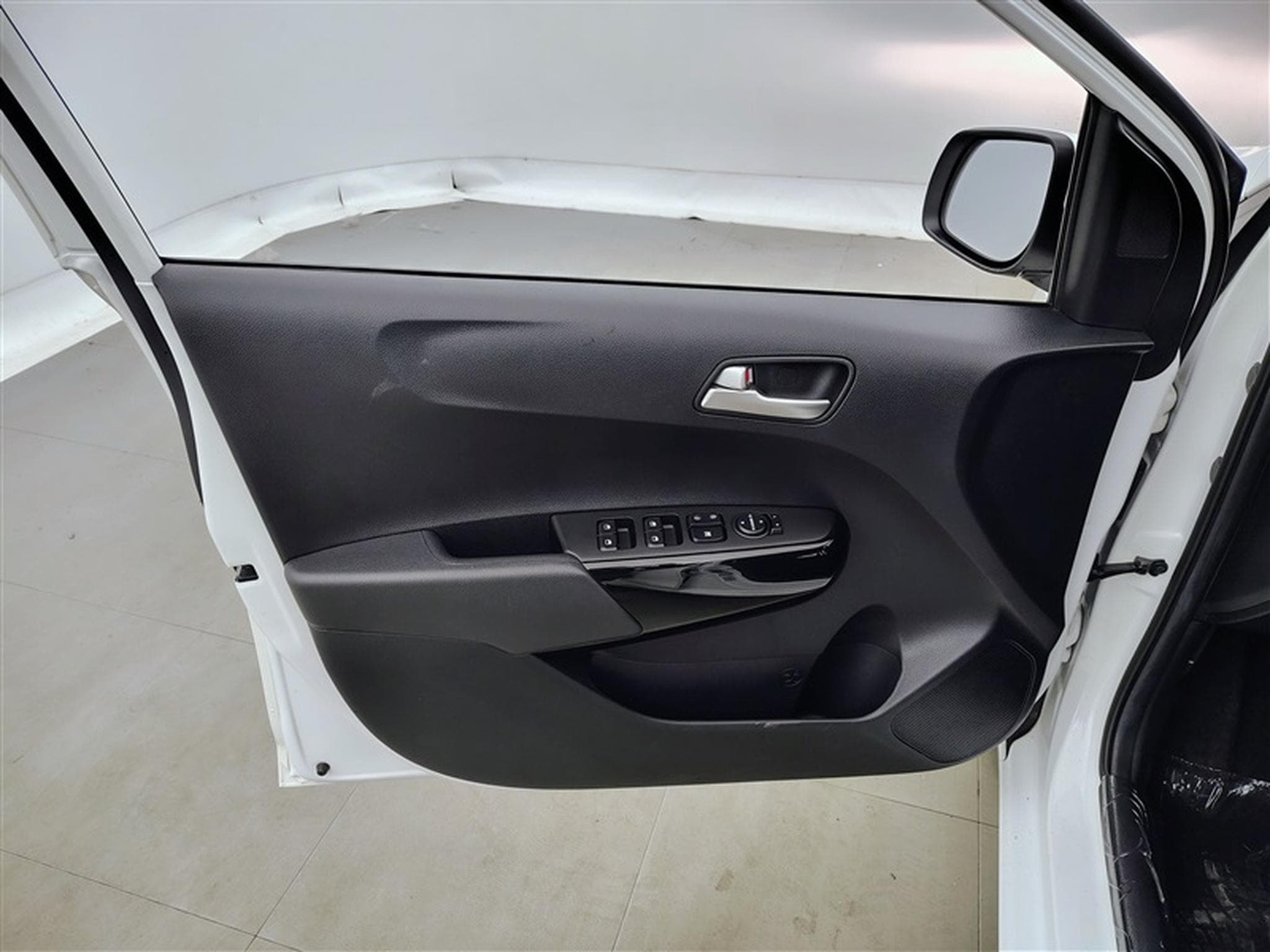 Kia Picanto 1.0i Pulse ISG NAV/CARPLAY/CAMERA (2023) - Foto 17
