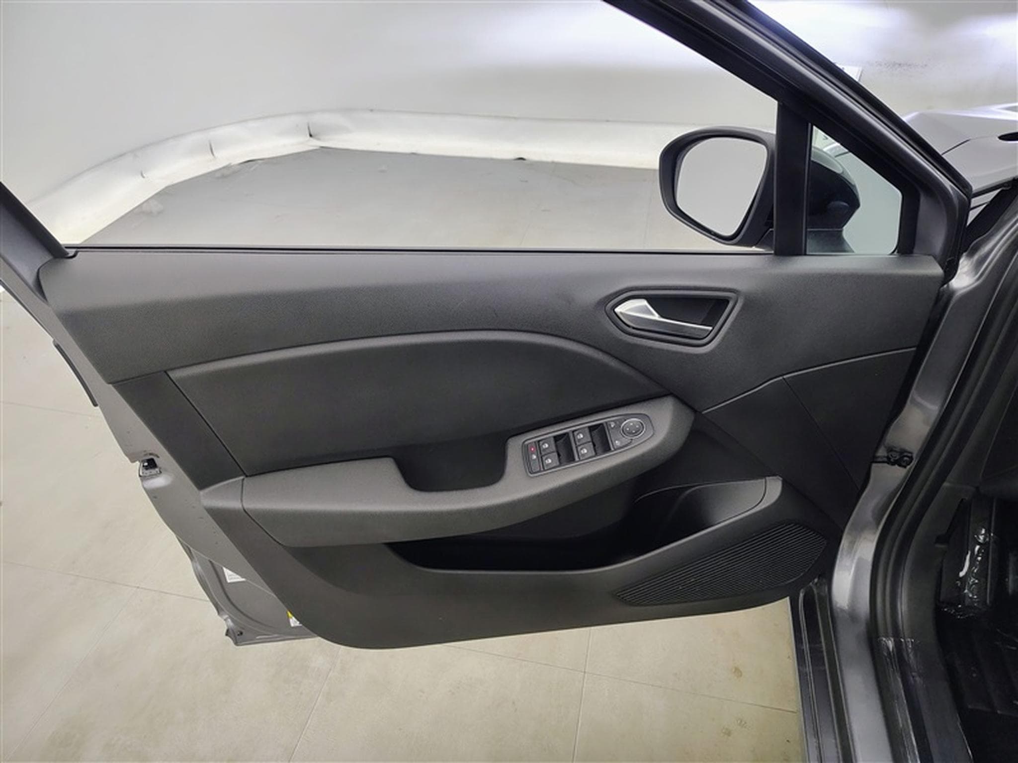 Renault Clio 1.0 TCe 90cv X-Tronic Evolution CARPLAY / PDC AR / JA 16" (2025) - Foto 14