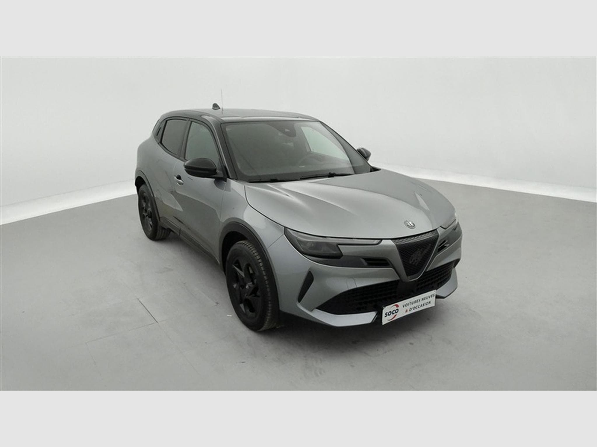Alfa-Romeo Junior 1.2 Turbo Hybrid Ibrida Speciale (2025) - Photo 22