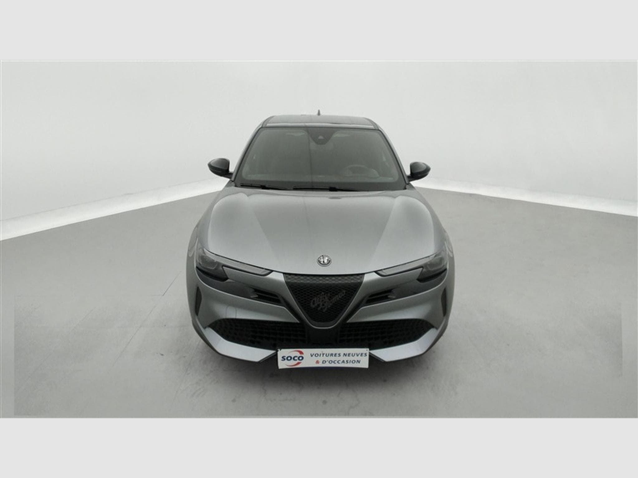 Alfa-Romeo Junior 1.2 Turbo Hybrid Ibrida Speciale (2025) - Photo 4