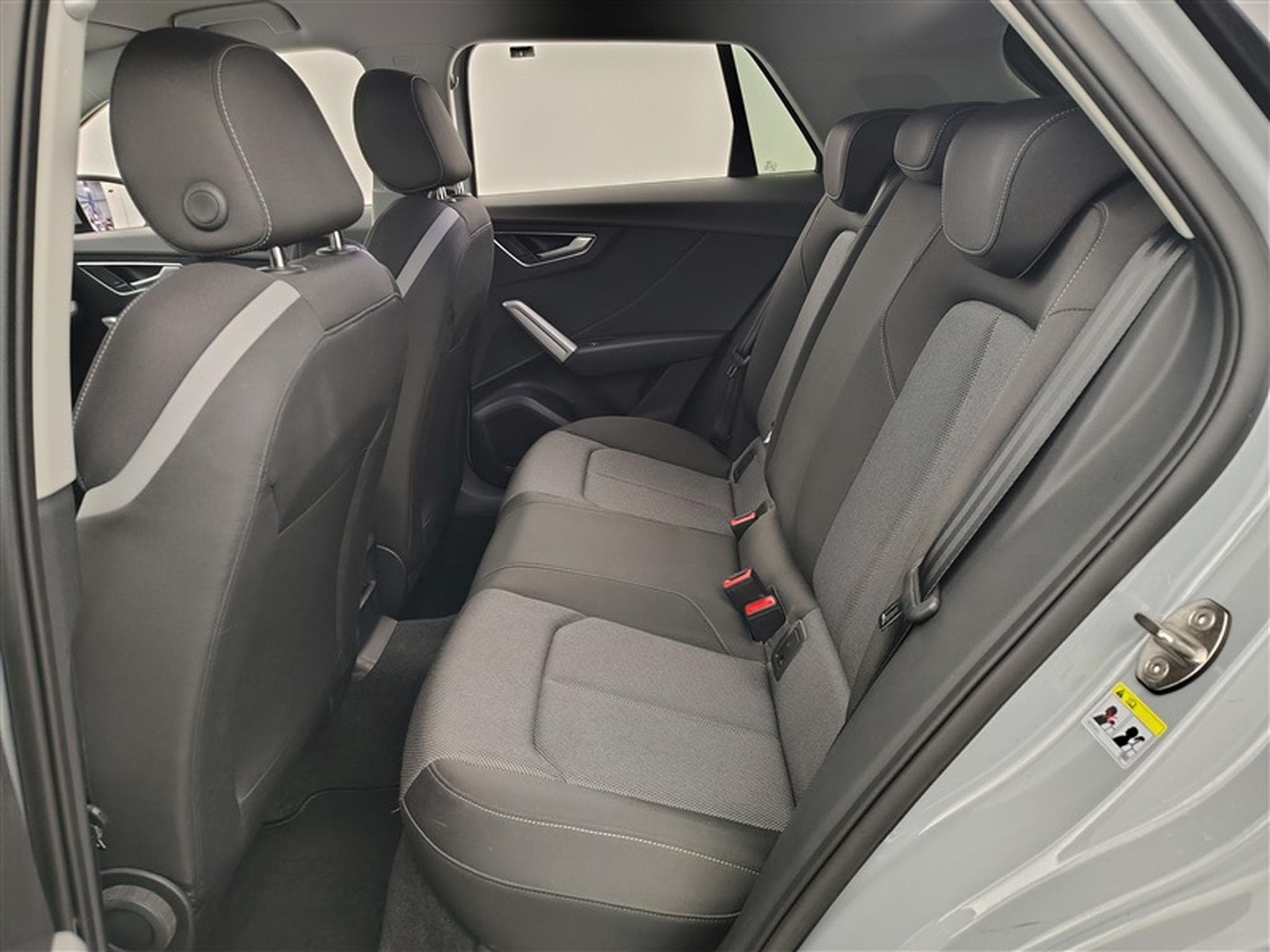 Audi Q2 30 TFSI Advanced Carplay / Led / PDC+Caméra (2023) - Foto 13