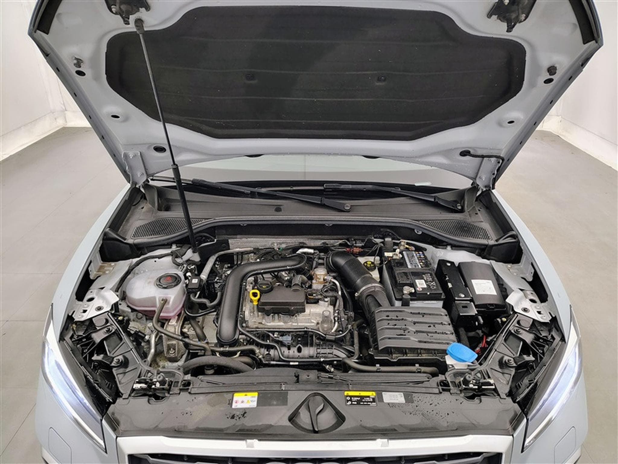 Audi Q2 30 TFSI Advanced Carplay / Led / PDC+Caméra (2023) - Foto 19