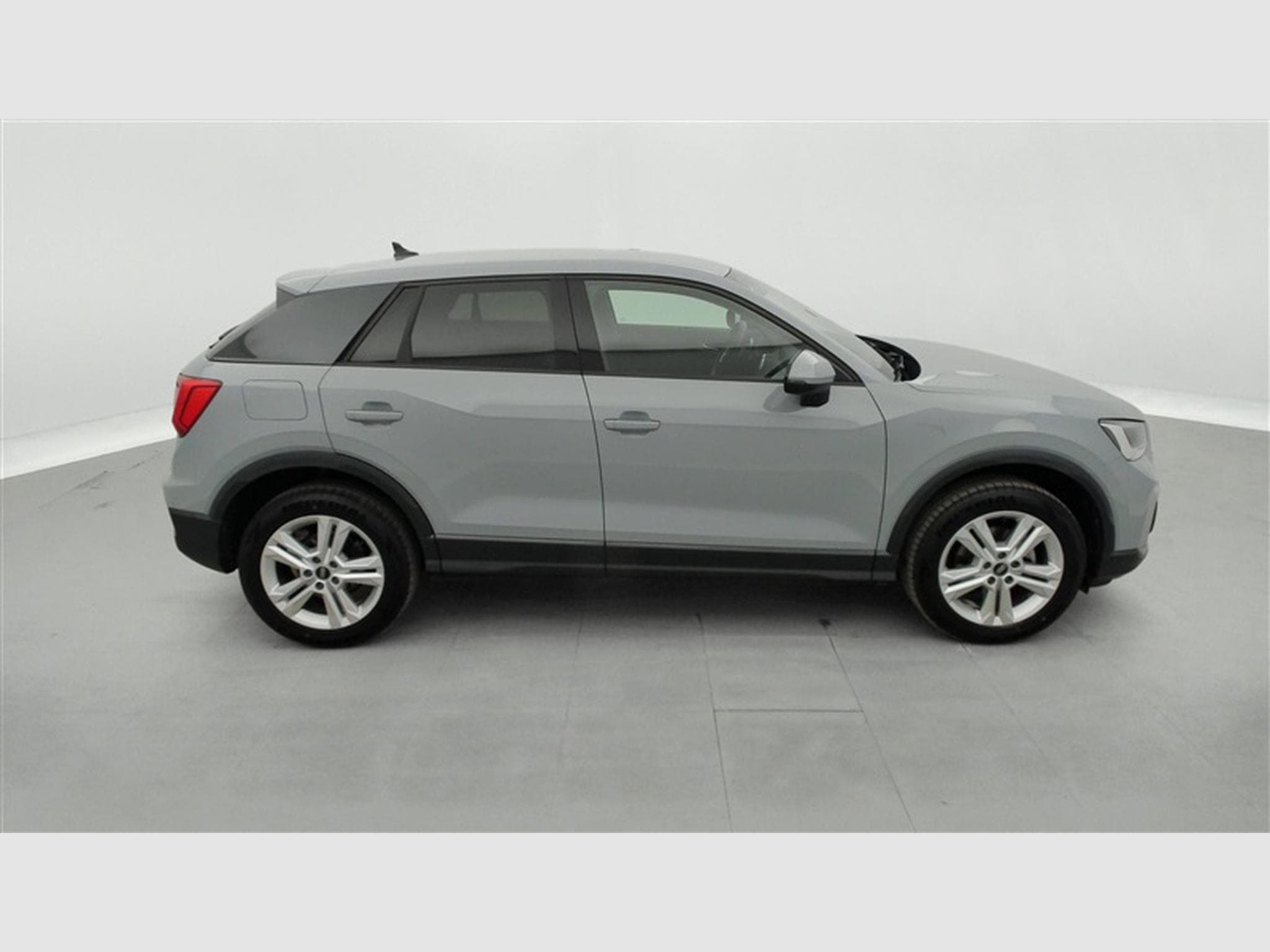 Audi Q2 30 TFSI Advanced Carplay / Led / PDC+Caméra (2023) - Foto 24