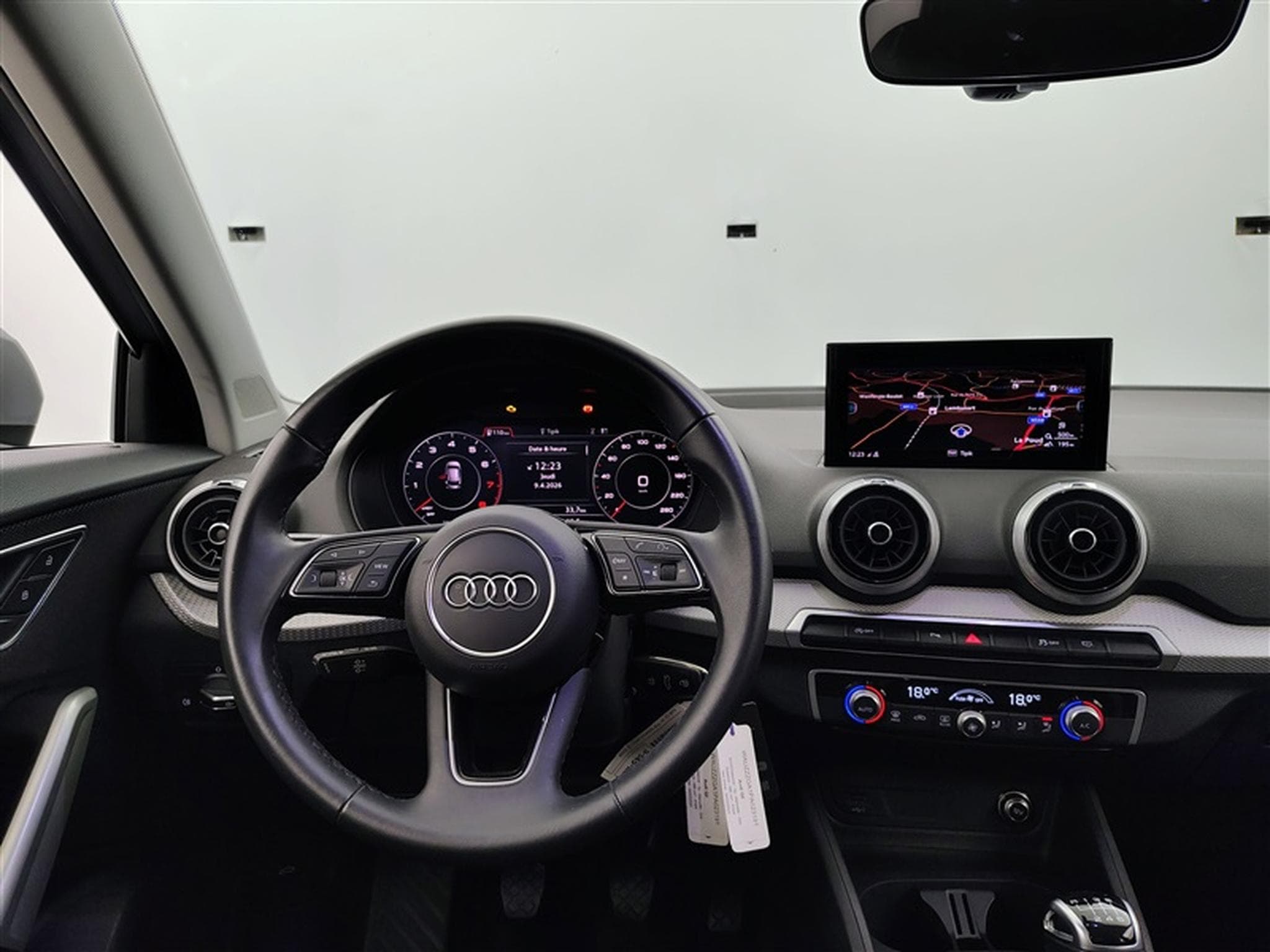 Audi Q2 30 TFSI Advanced Carplay / Led / PDC+Caméra (2023) - Foto 9
