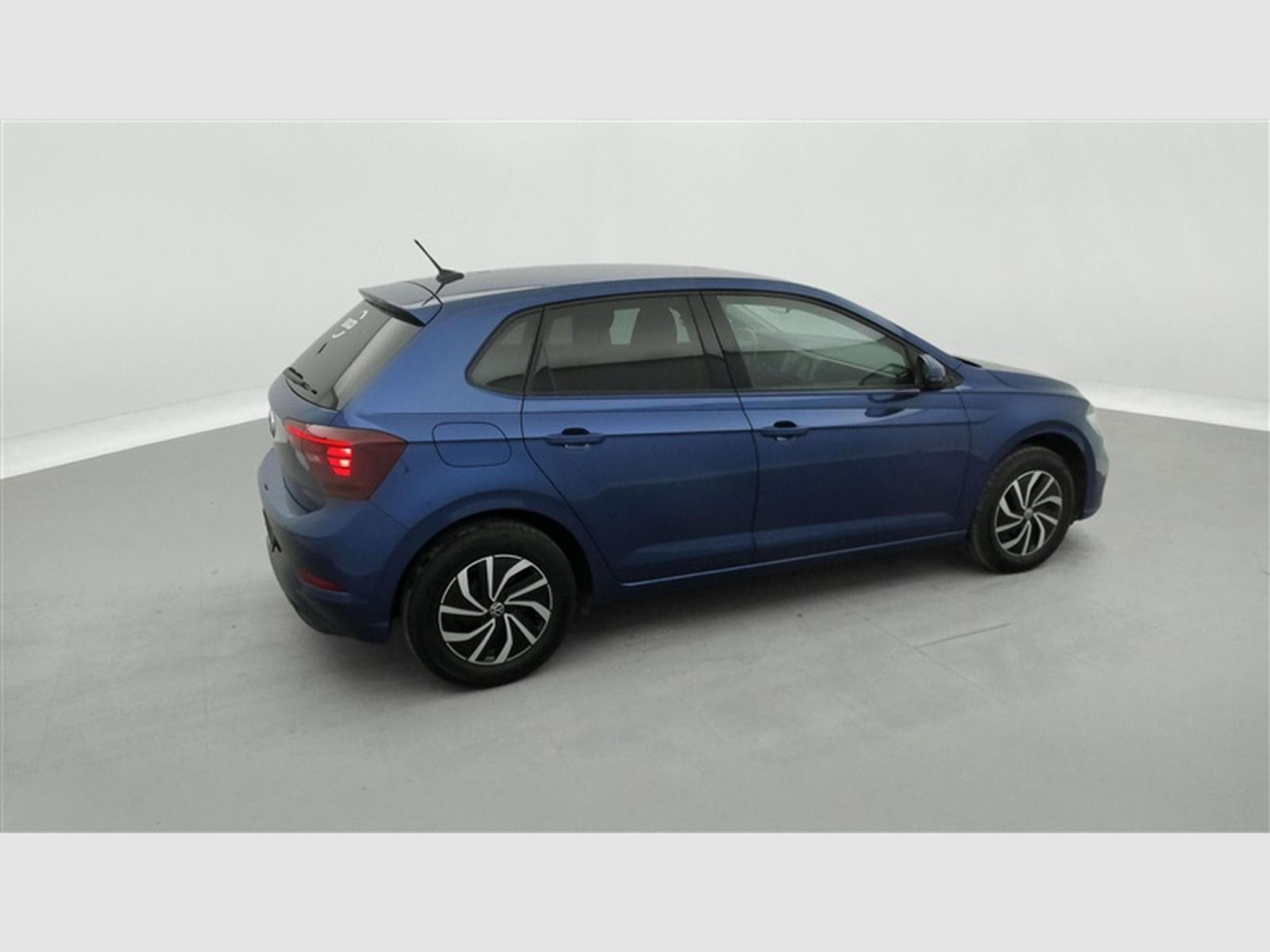 VW Polo 1.0 TSI 95Cv DSG Urban CARPLAY / CAMERA / PDC / ALU (2024) - Foto 25