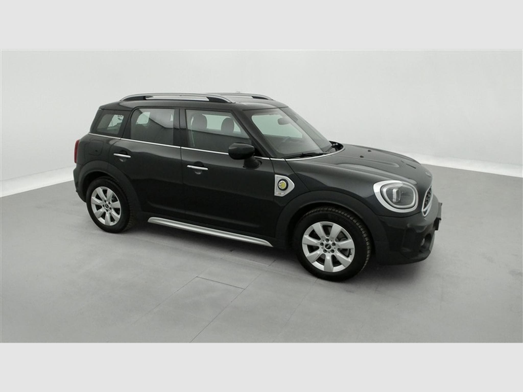 MINI Countryman SE All4 1.5A PHEV Cooper SE ALL4/NAVI/FULL LED/JA17/PDC (2023) - Foto 24