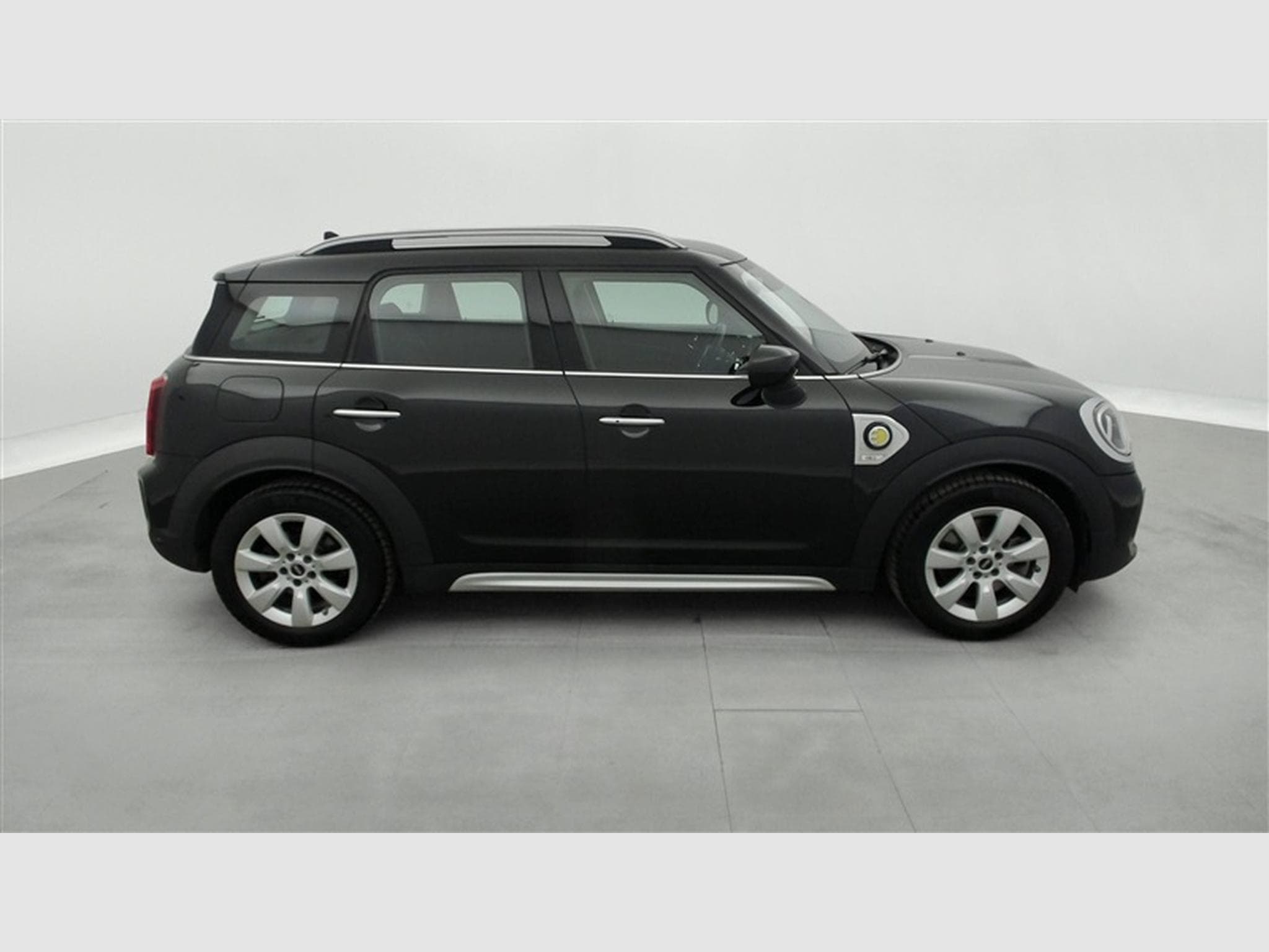 MINI Countryman SE All4 1.5A PHEV Cooper SE ALL4/NAVI/FULL LED/JA17/PDC (2023) - Foto 25