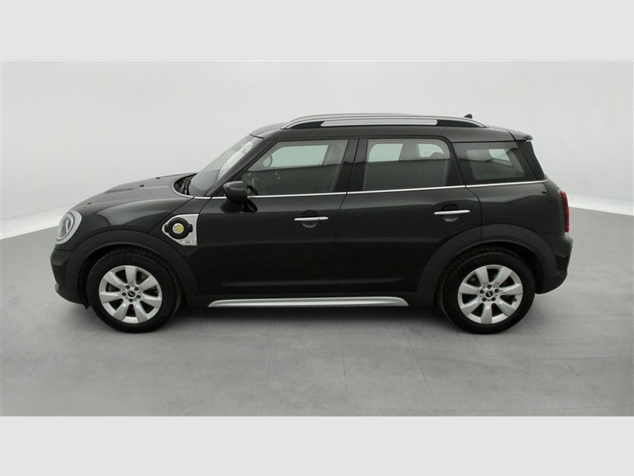 MINI Countryman SE All4 1.5A PHEV Cooper SE ALL4/NAVI/FULL LED/JA17/PDC (2023) - Foto 3