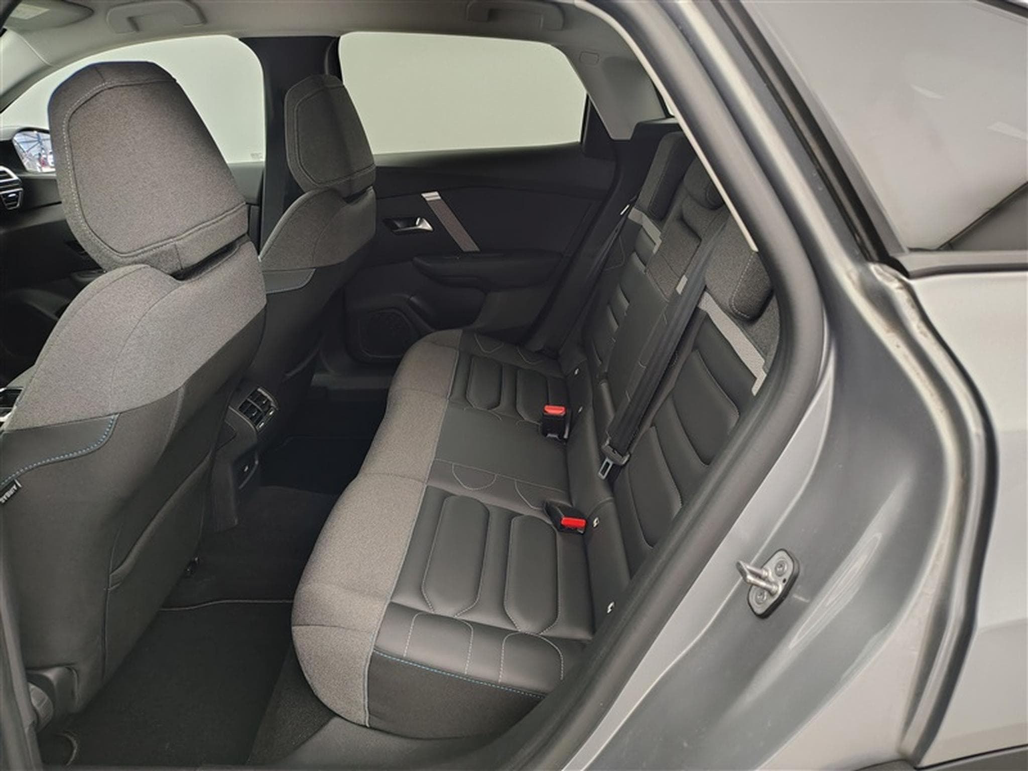 Citroen C4 1.2 PureTech Shine S&S (2021) - Foto 13