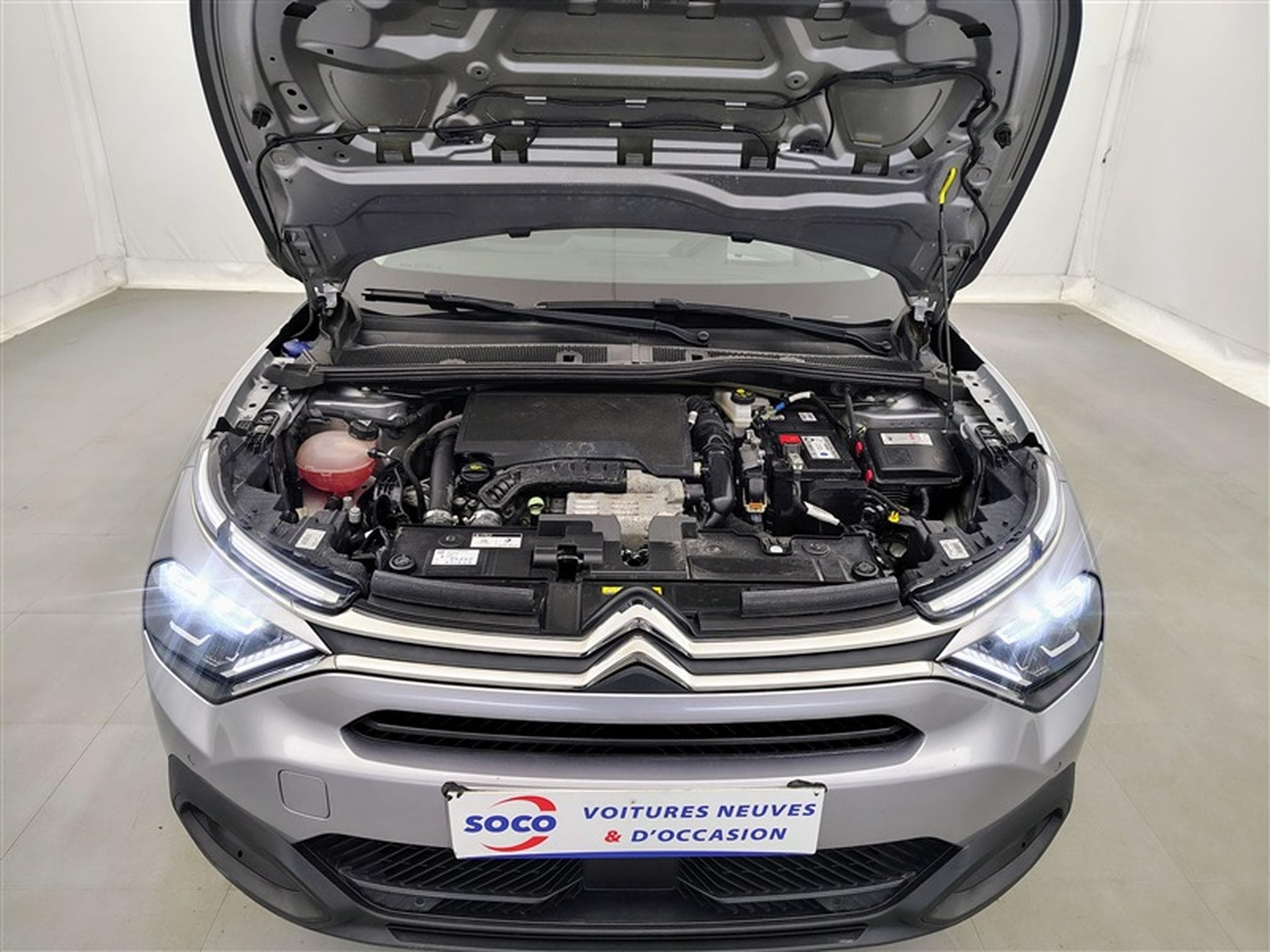 Citroen C4 1.2 PureTech Shine S&S (2021) - Foto 19