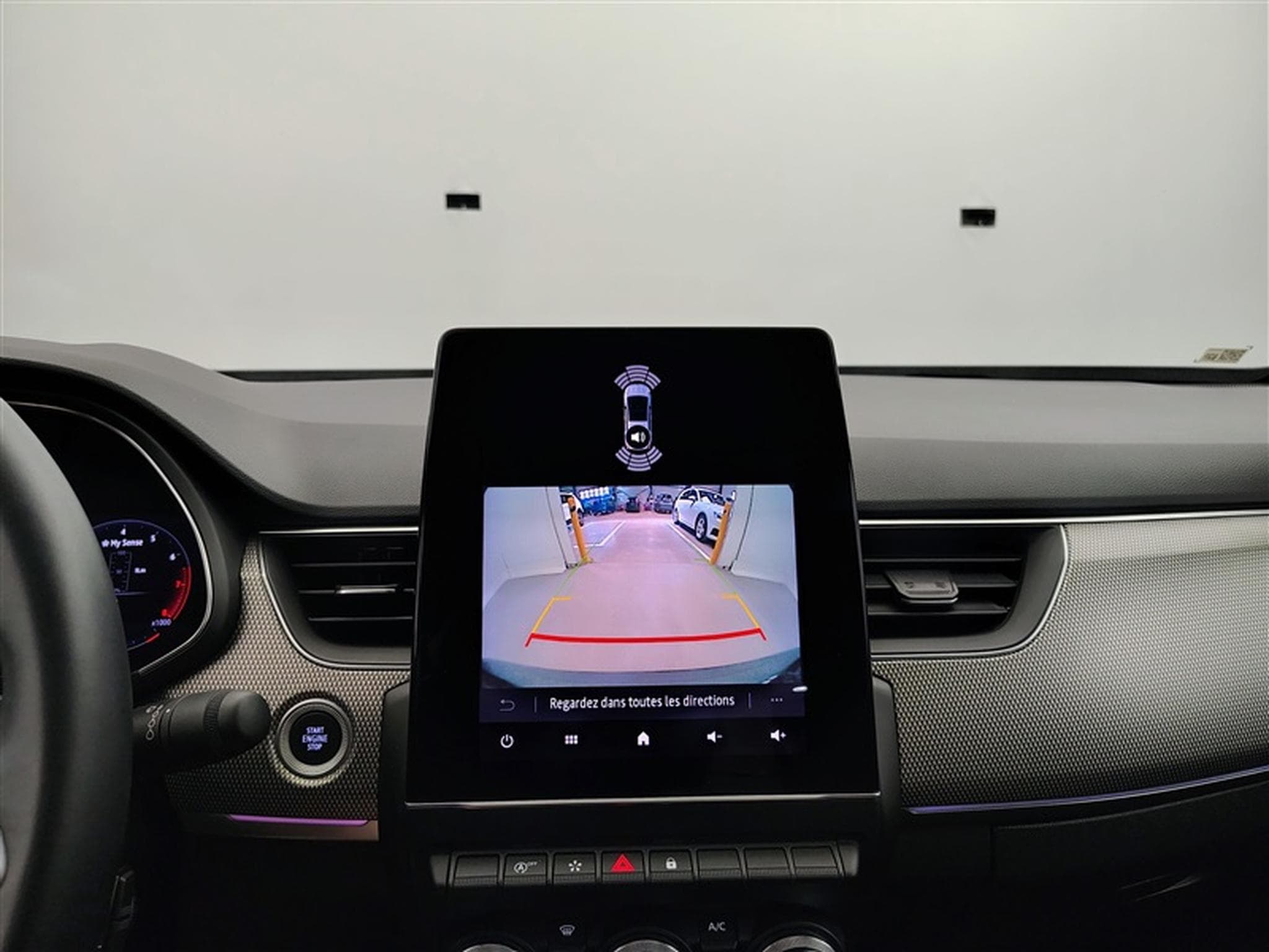 Renault Arkana 1.3 TCe 140cv EDC Techno NAVI / FULL LED / S-CUIR (2024) - Foto 16
