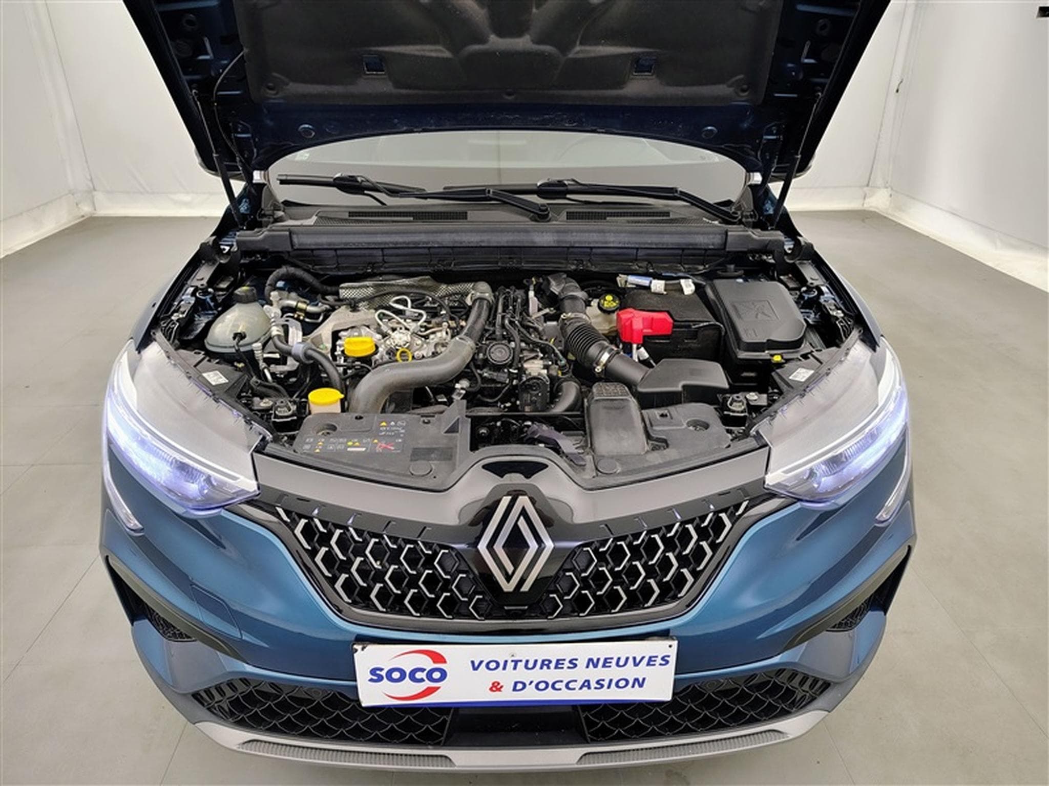 Renault Arkana 1.3 TCe 140cv EDC Techno NAVI / FULL LED / S-CUIR (2024) - Foto 18
