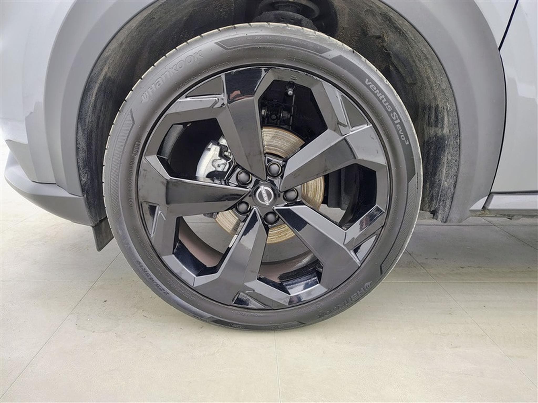 Nissan Juke 1.0 DIG-T 114Cv Tekna S-CUIR / NAVI / CARPLAY / CAMERA (2025) - Foto 6