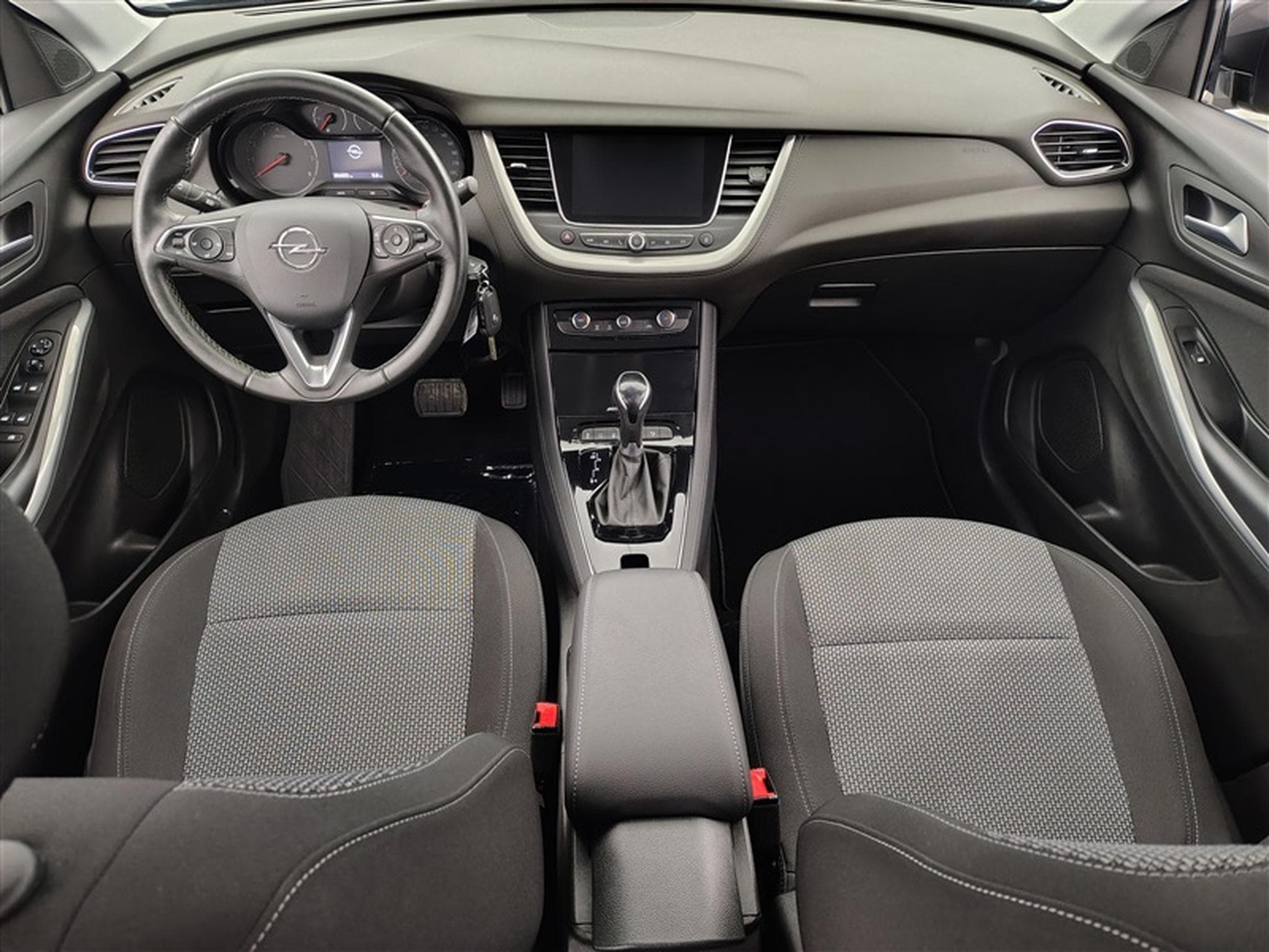 Opel Grandland 1.2 Turbo ECOTEC Edition FULL LED / NAVI / CARPLAY (2020) - Foto 8