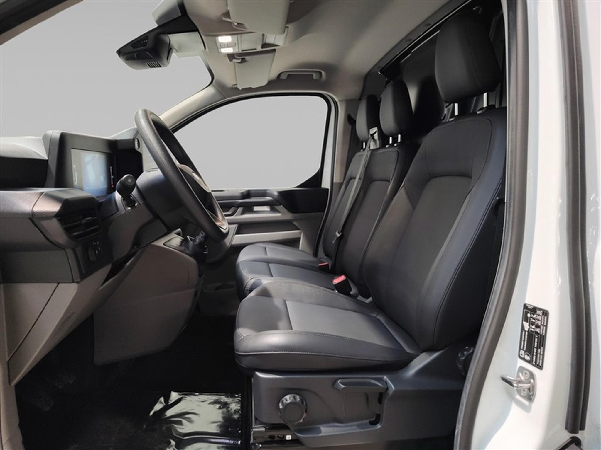Ford Transit 2.0 TDCi L1H1 Limited CUIR/NAVI/FULL LED/PDC/CAMERA (2024) - Foto 7