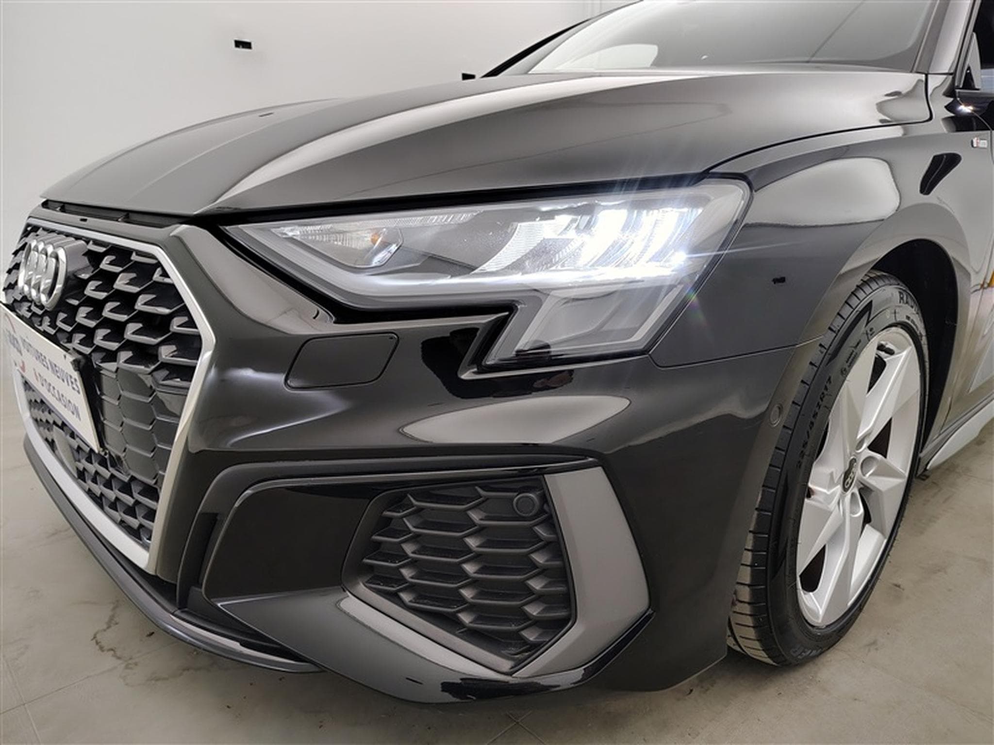 Audi A3 30 TFSI S line  Cuir / Navi / Led / PDC av+ar (2022) - Photo 15