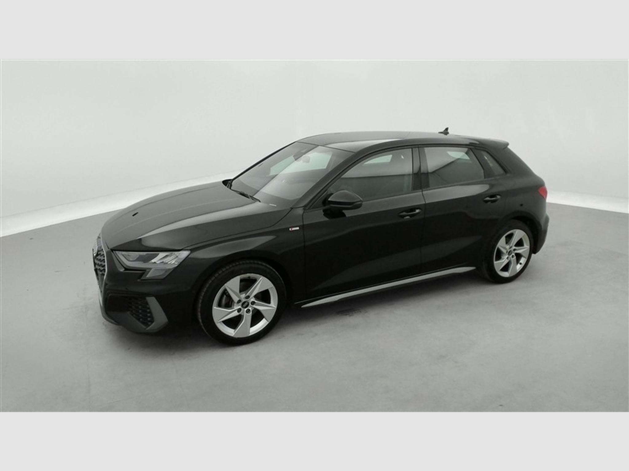 Audi A3 30 TFSI S line  Cuir / Navi / Led / PDC av+ar (2022) - Photo 21