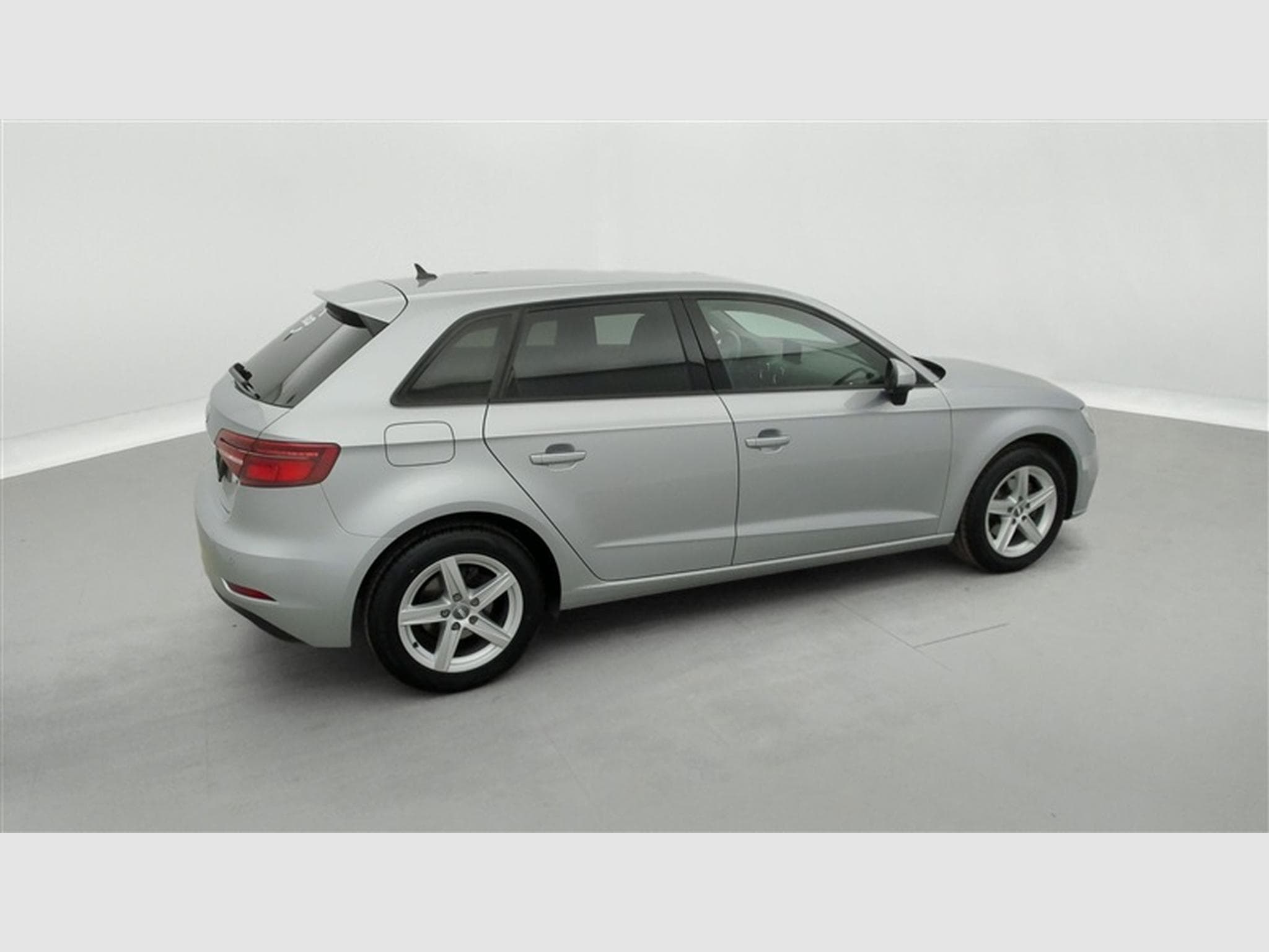 Audi A3 30 TFSI S tronic  Cuir / Navi / Led / PDC av+ar (2019) - Photo 25