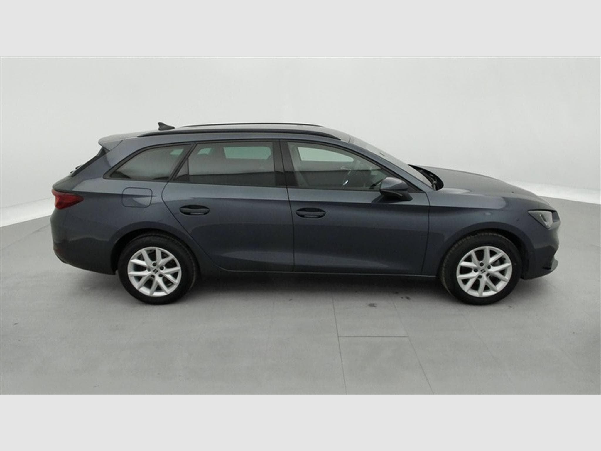 Seat Leon 1.0 EcoTSI Move! NAVI/LED/JA16/PDC AV AR (2023) - Photo 24