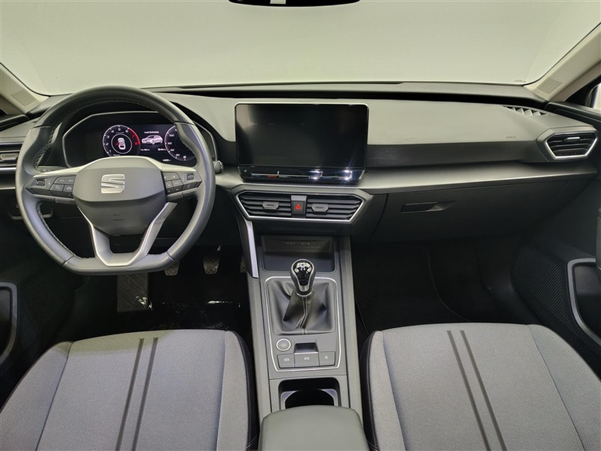 Seat Leon 1.0 EcoTSI Move! NAVI/LED/JA16/PDC AV AR (2023) - Photo 8
